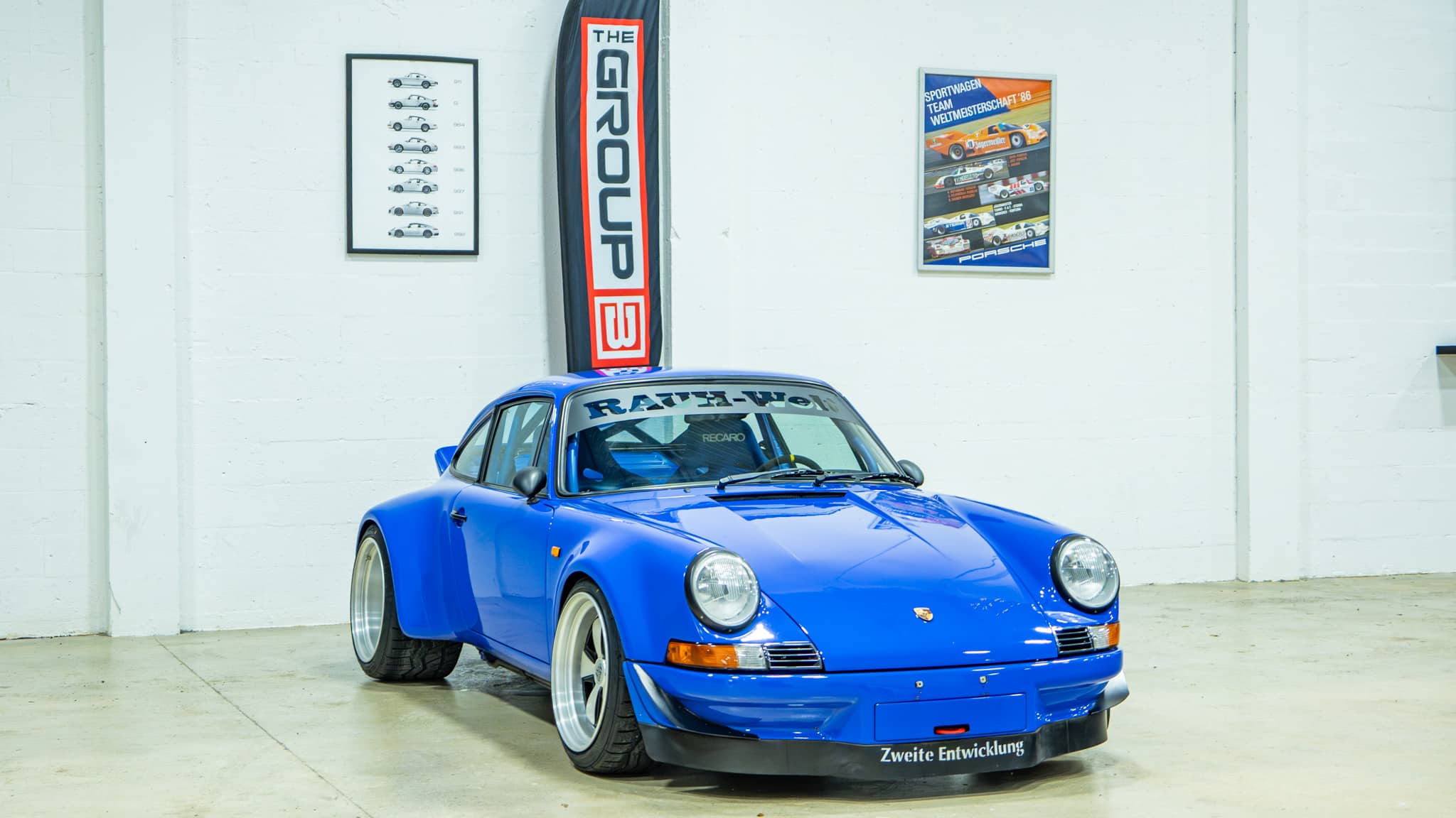 1989 Porsche 911 RWB – Backdate – 3.2L – G50 – Sunroof Delete – Smooth Fender Only 56k Miles – Bahama Blue – Custom Headers/Exhaust full