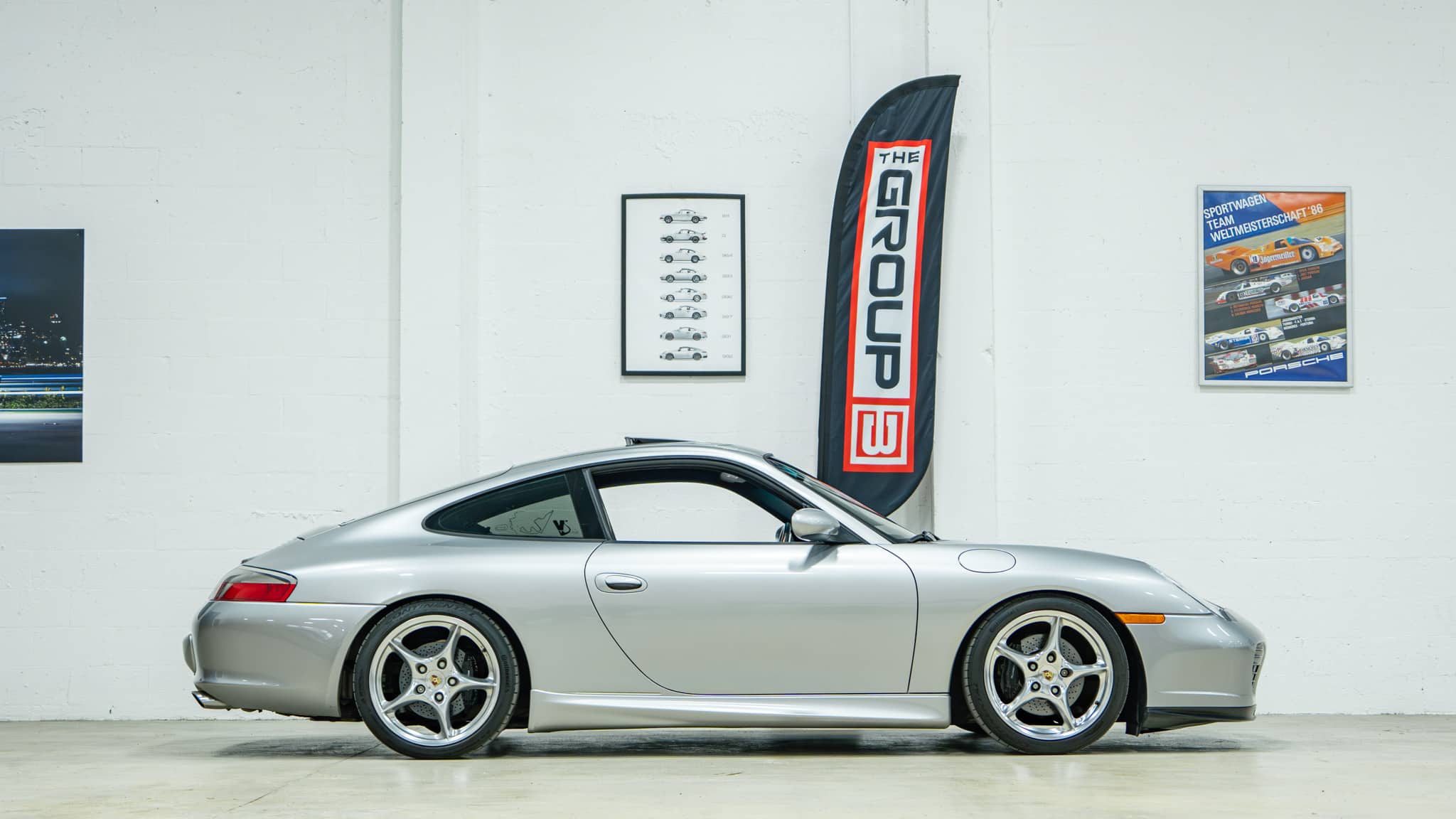 2004 Porsche 911 40th Anniversary 996.2 1 of 1963 Made – Only 28k Miles – 6 Speed Manual – Enthusiast Owned full