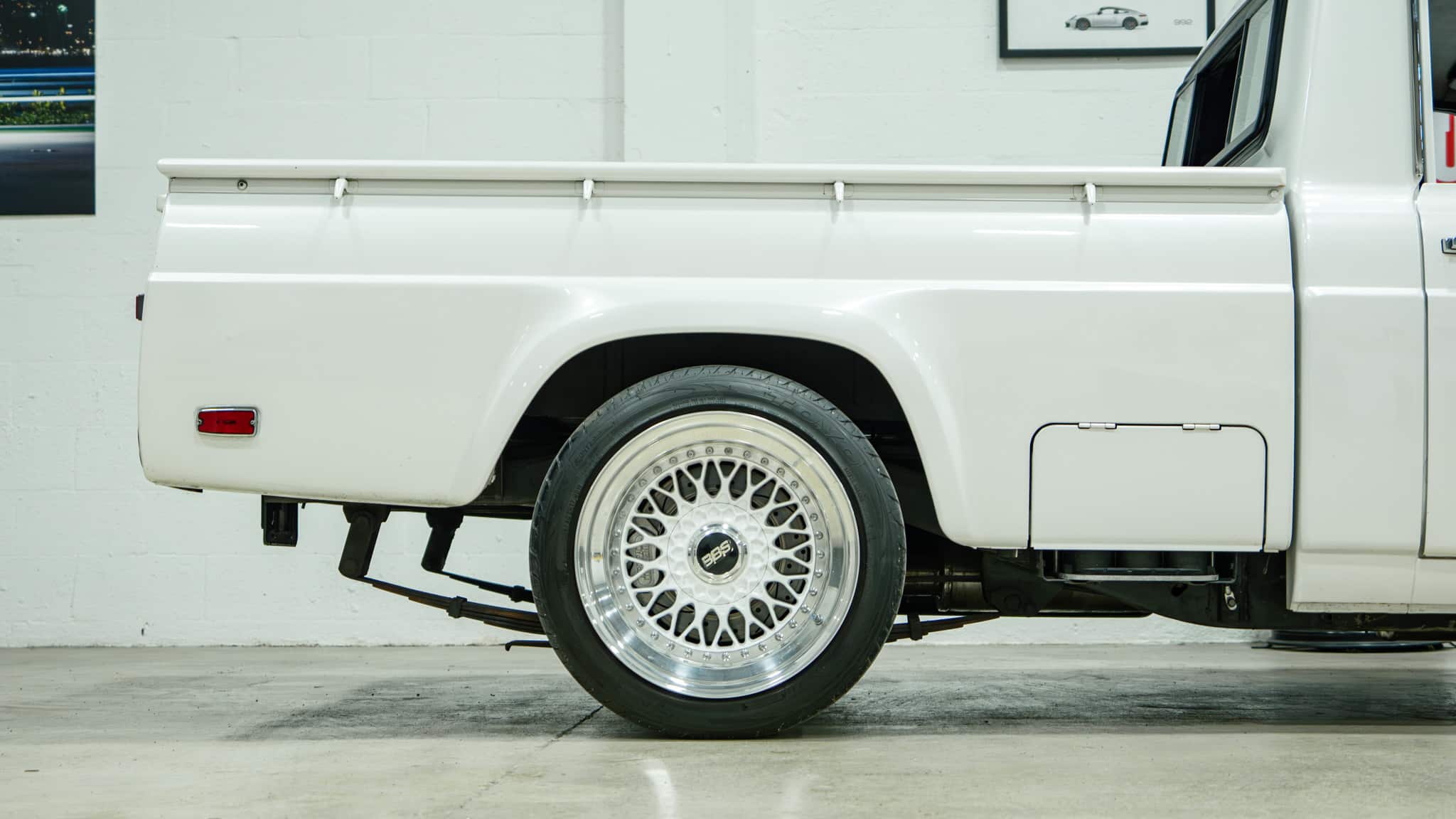 1977 Mazda REPU 20B (3 ROTOR) – Bridgeport – Haltech – ITB Side Draft – Aerospace Suspension/Brakes full