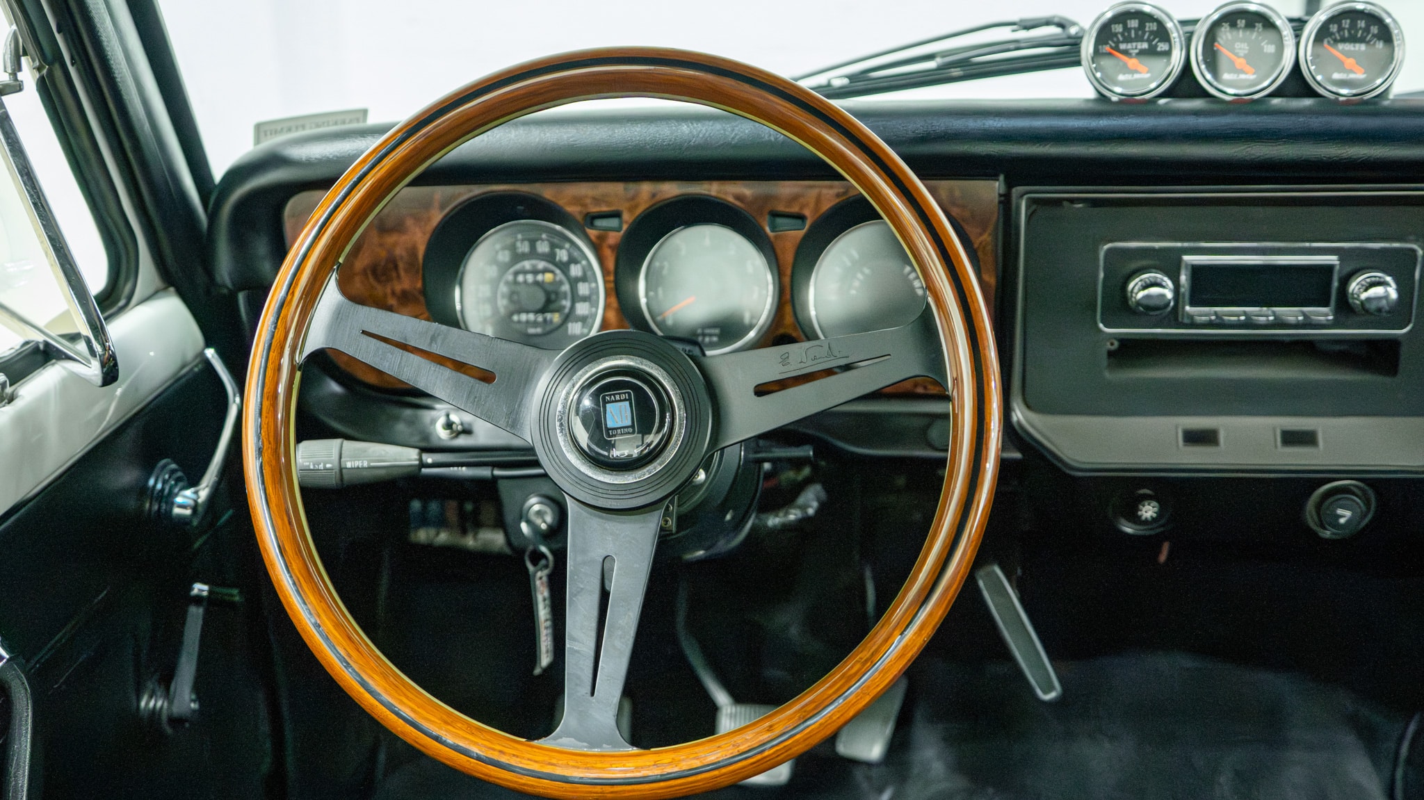 1977 Mazda REPU 20B (3 ROTOR) – Bridgeport – Haltech – ITB Side Draft – Aerospace Suspension/Brakes full