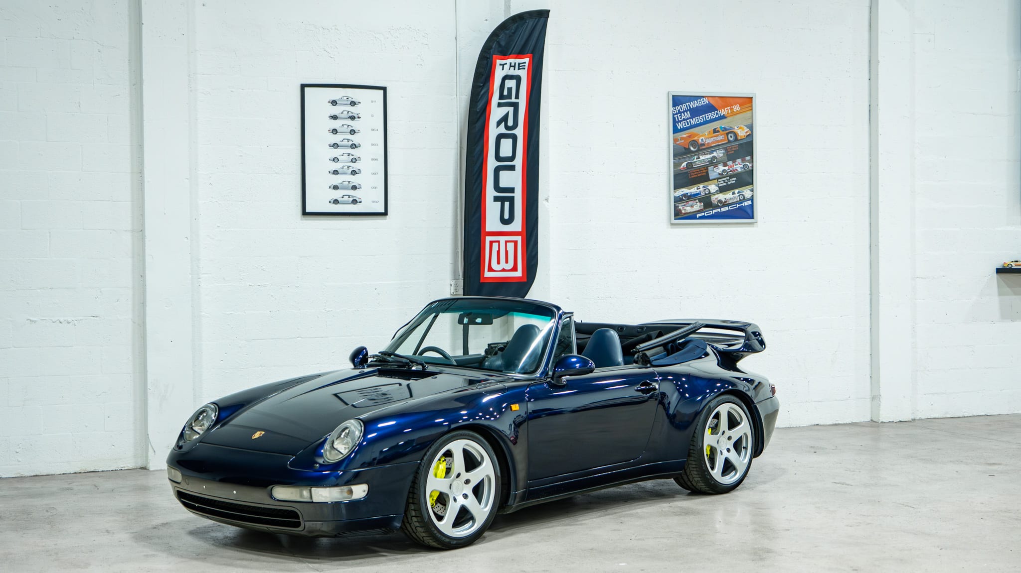 1995 Porsche 911 993 Carrera 4 Midnight Blue – 6 Speed Manual – Bilstein Coilovers full