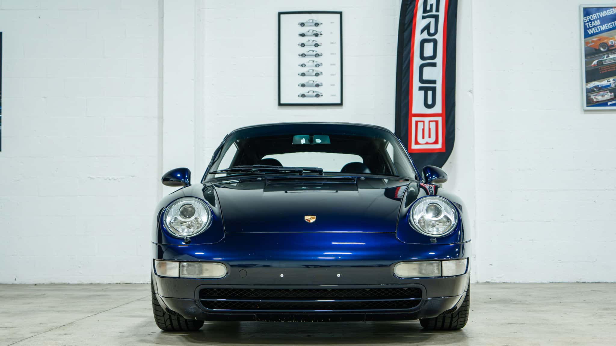 1995 Porsche 911 993 Carrera 4 Midnight Blue – 6 Speed Manual – Bilstein Coilovers full