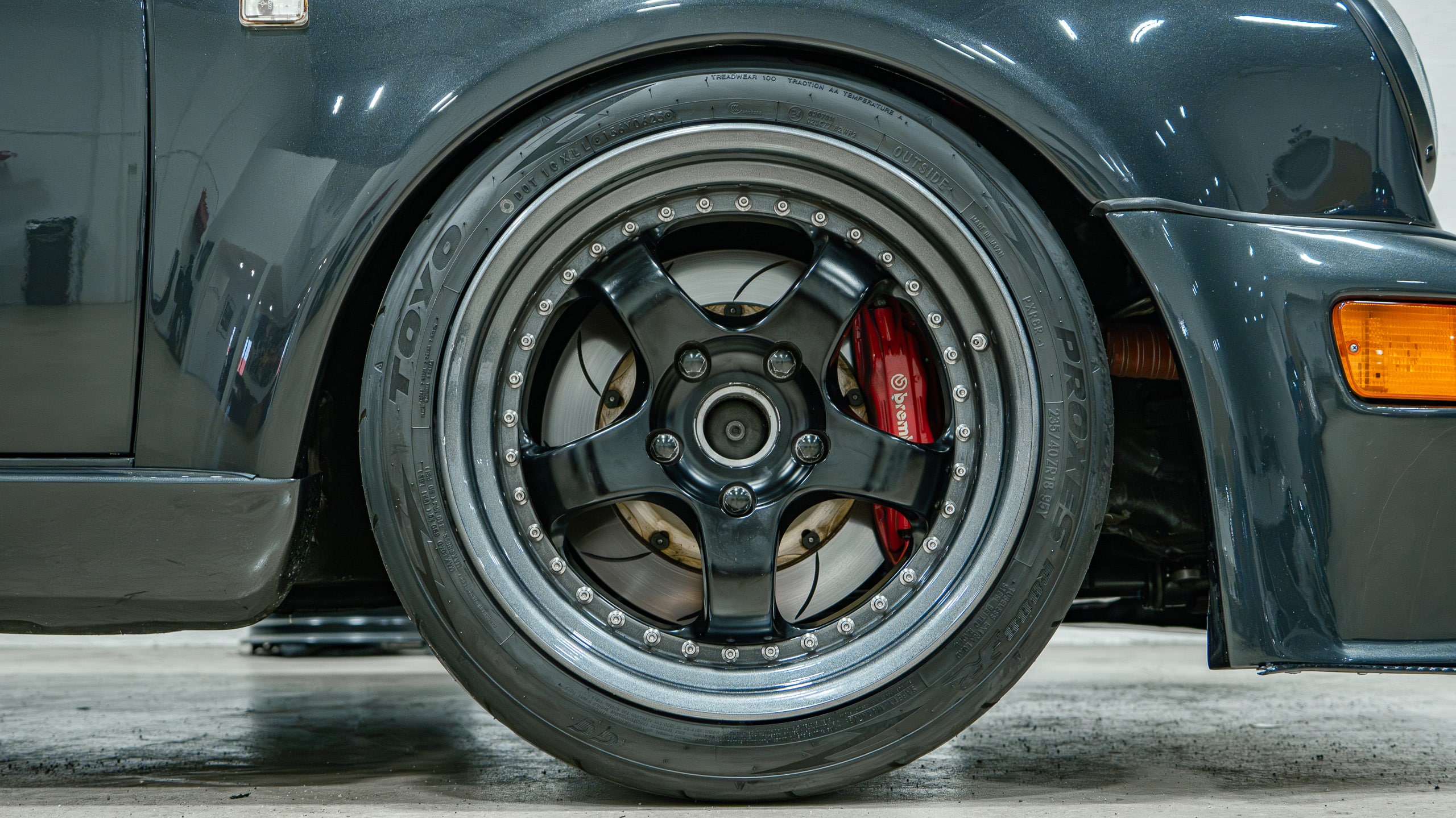1984 Porsche 930 Turbo 3.3L Big Turbo – MOTEC – EFI – Brembo Brakes – Coilover Conversion full