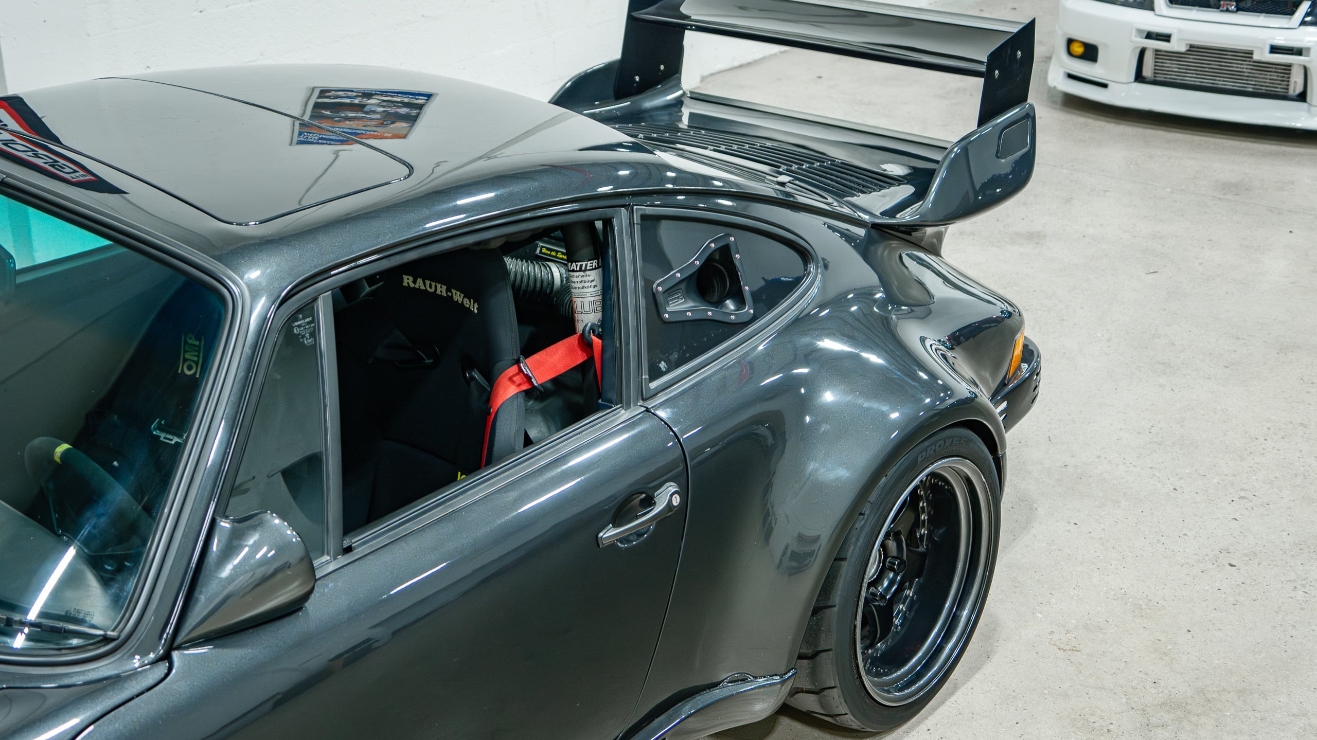 1984 Porsche 930 Turbo 3.3L Big Turbo – MOTEC – EFI – Brembo Brakes – Coilover Conversion full
