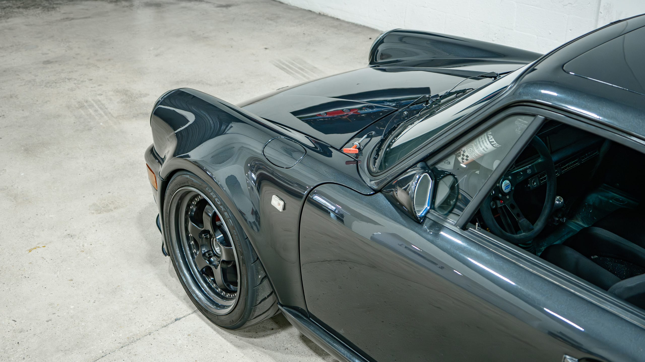 1984 Porsche 930 Turbo 3.3L Big Turbo – MOTEC – EFI – Brembo Brakes – Coilover Conversion full