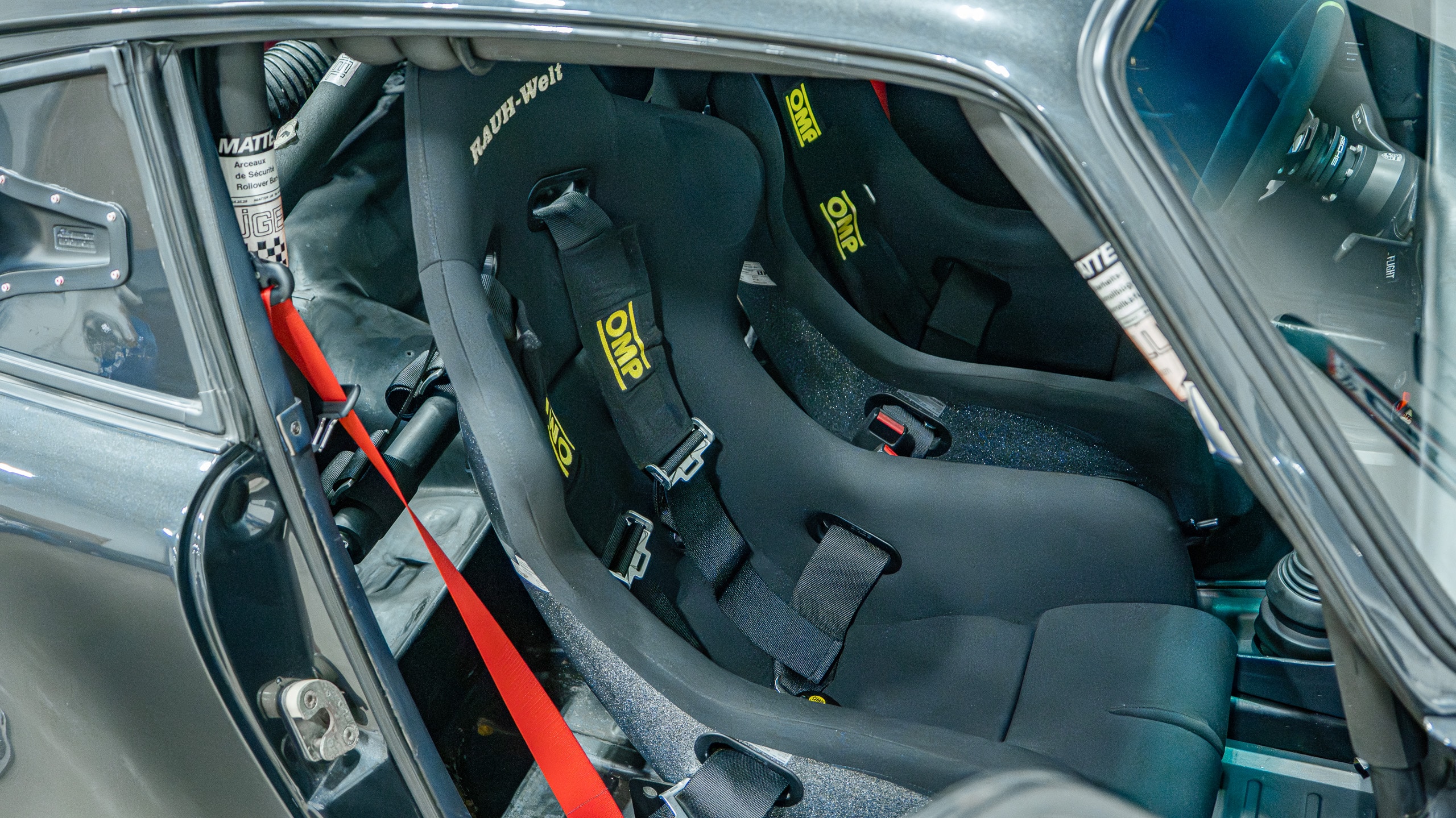 1984 Porsche 930 Turbo 3.3L Big Turbo – MOTEC – EFI – Brembo Brakes – Coilover Conversion full