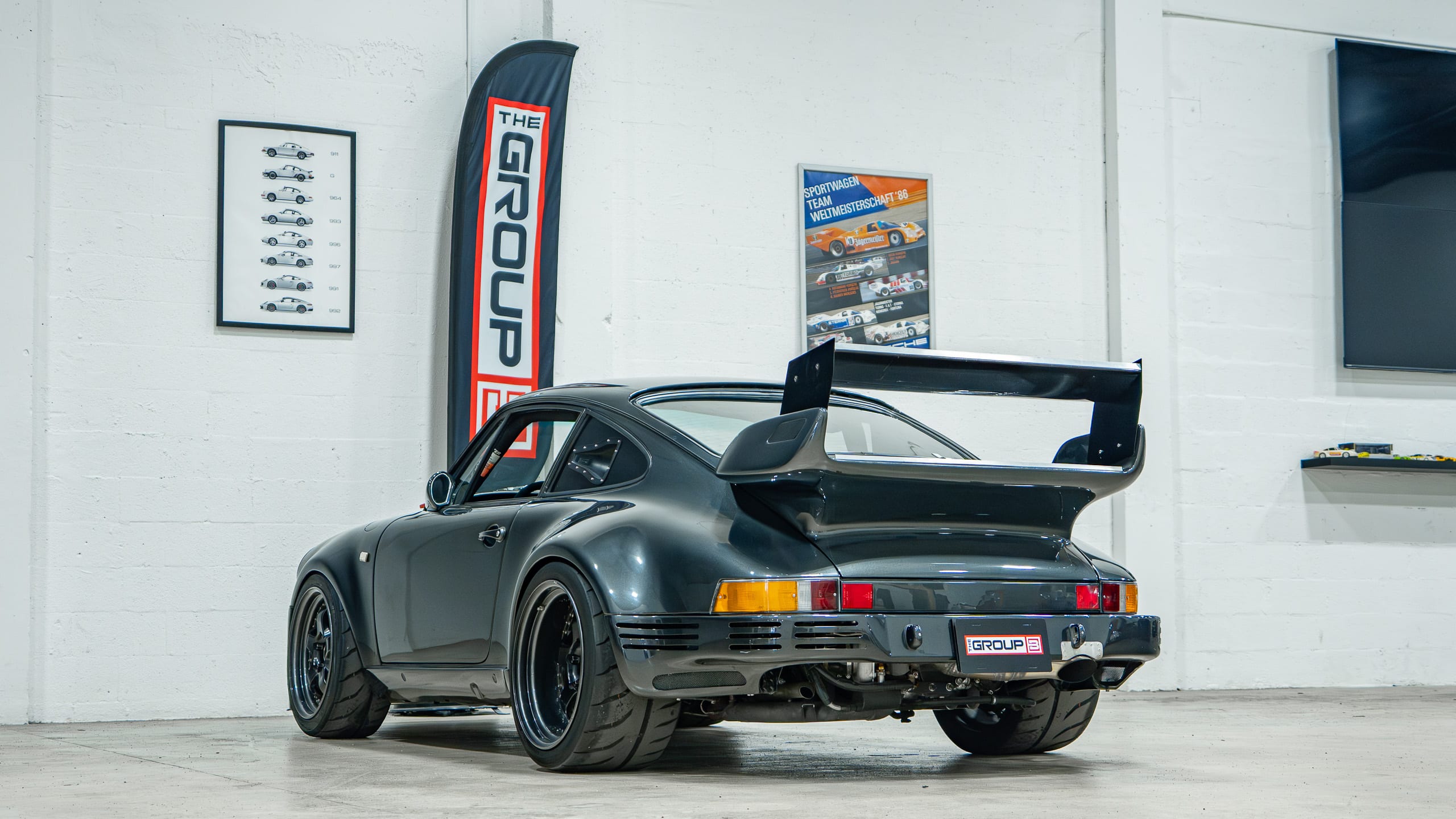 1984 Porsche 930 Turbo 3.3L Big Turbo – MOTEC – EFI – Brembo Brakes – Coilover Conversion full