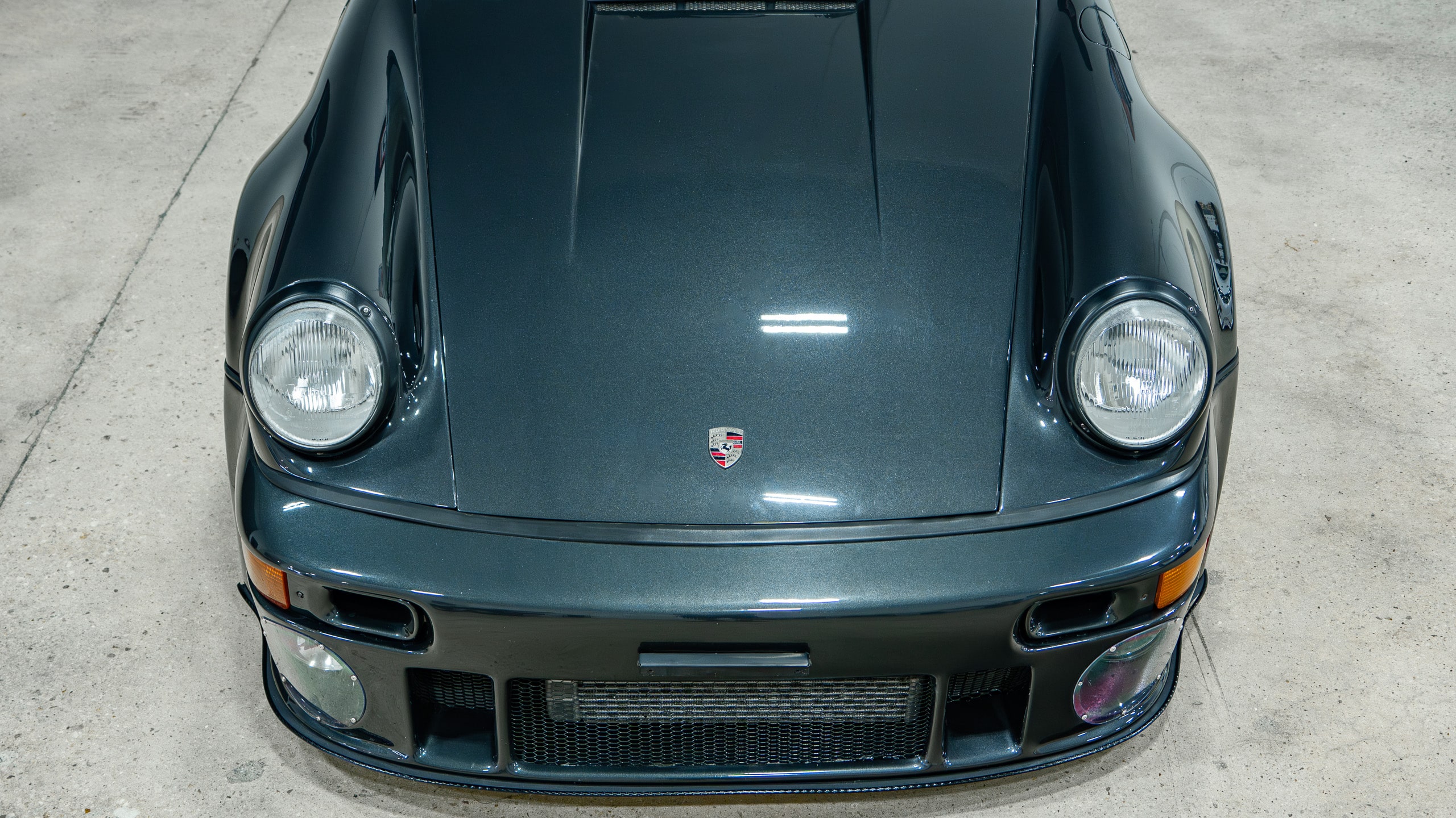 1984 Porsche 930 Turbo 3.3L Big Turbo – MOTEC – EFI – Brembo Brakes – Coilover Conversion full