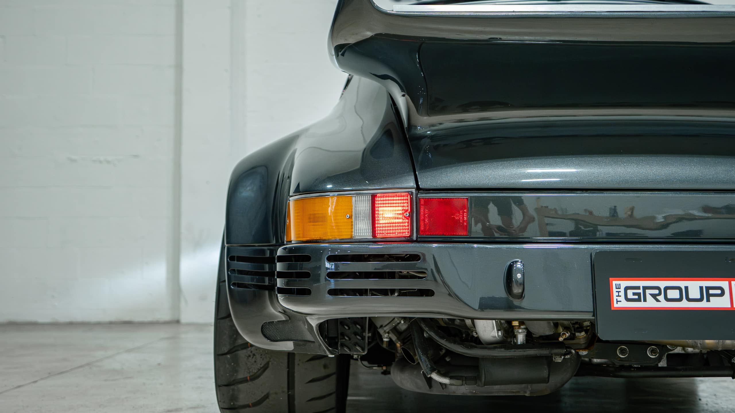 1984 Porsche 930 Turbo 3.3L Big Turbo – MOTEC – EFI – Brembo Brakes – Coilover Conversion full