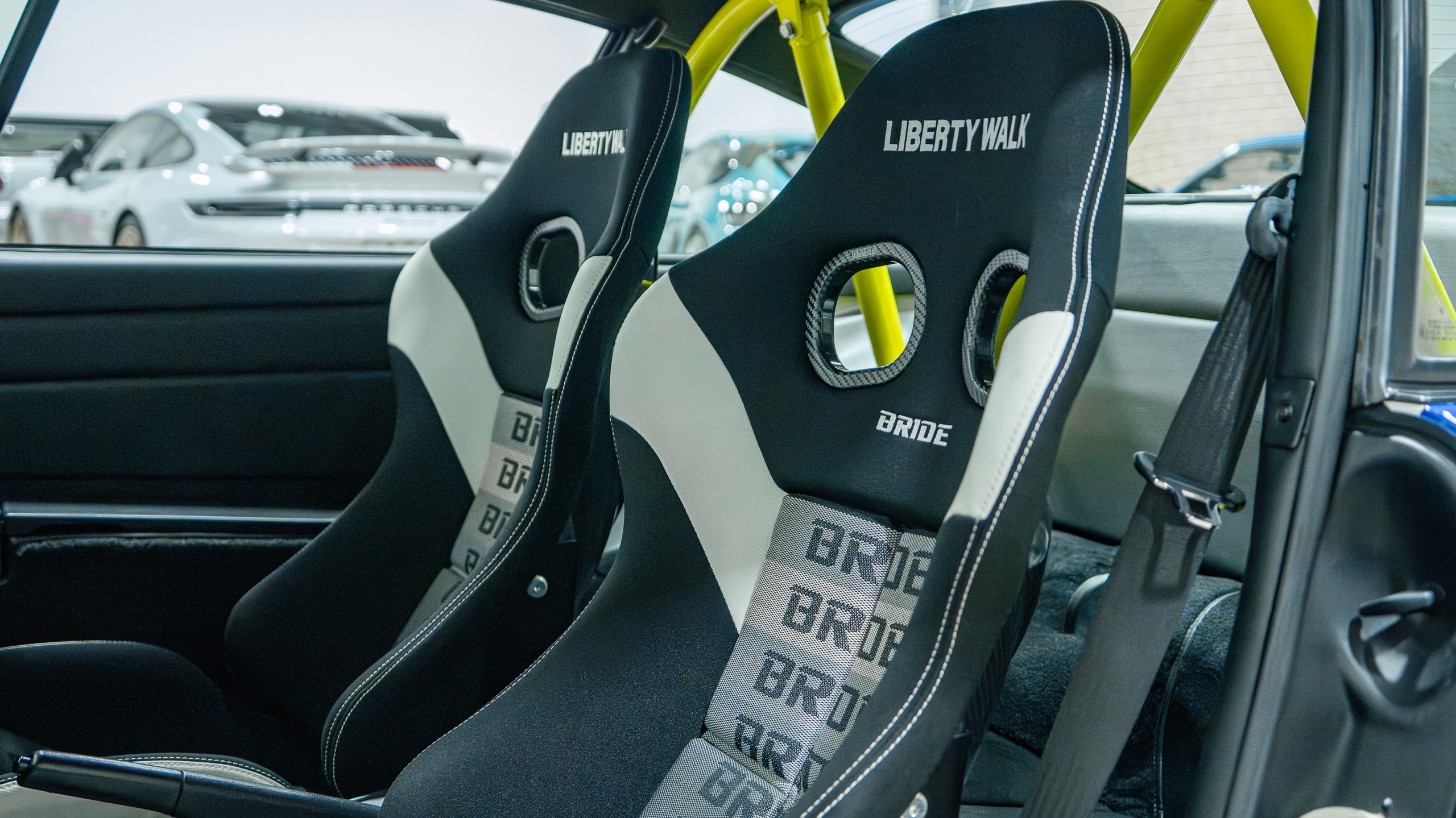1995 Porsche 911 – 993 Carrera – Sunroof Delete – Only 16k Miles -1 of 2 RWB x Liberty Walk Collabs full