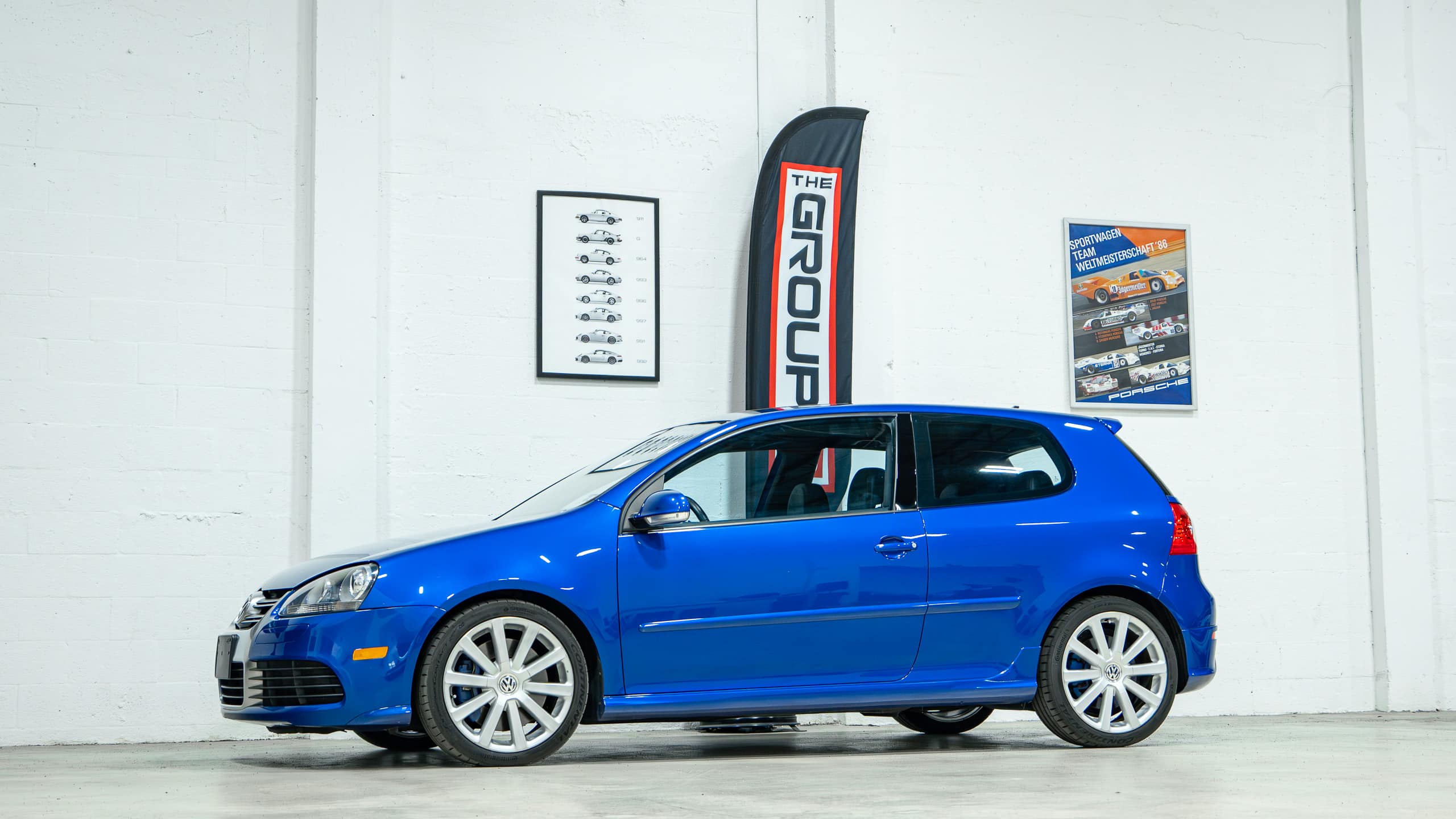 2008 Volkswagen R32 Only 45k Miles – Sapphire blue original paint – DSG full
