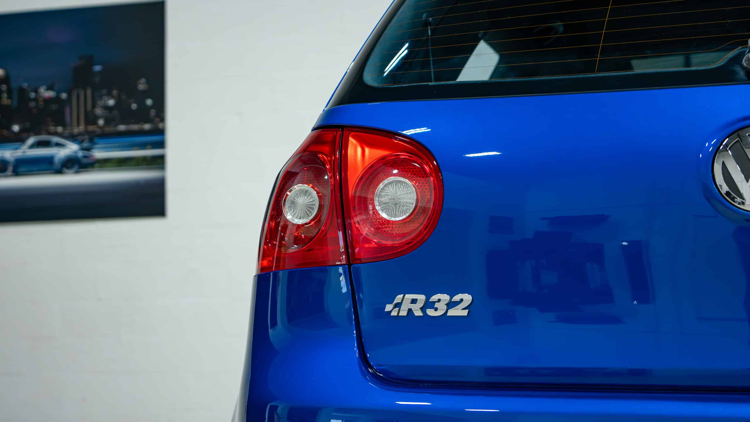 2008 Volkswagen R32 Only 45k Miles – Sapphire blue original paint – DSG full