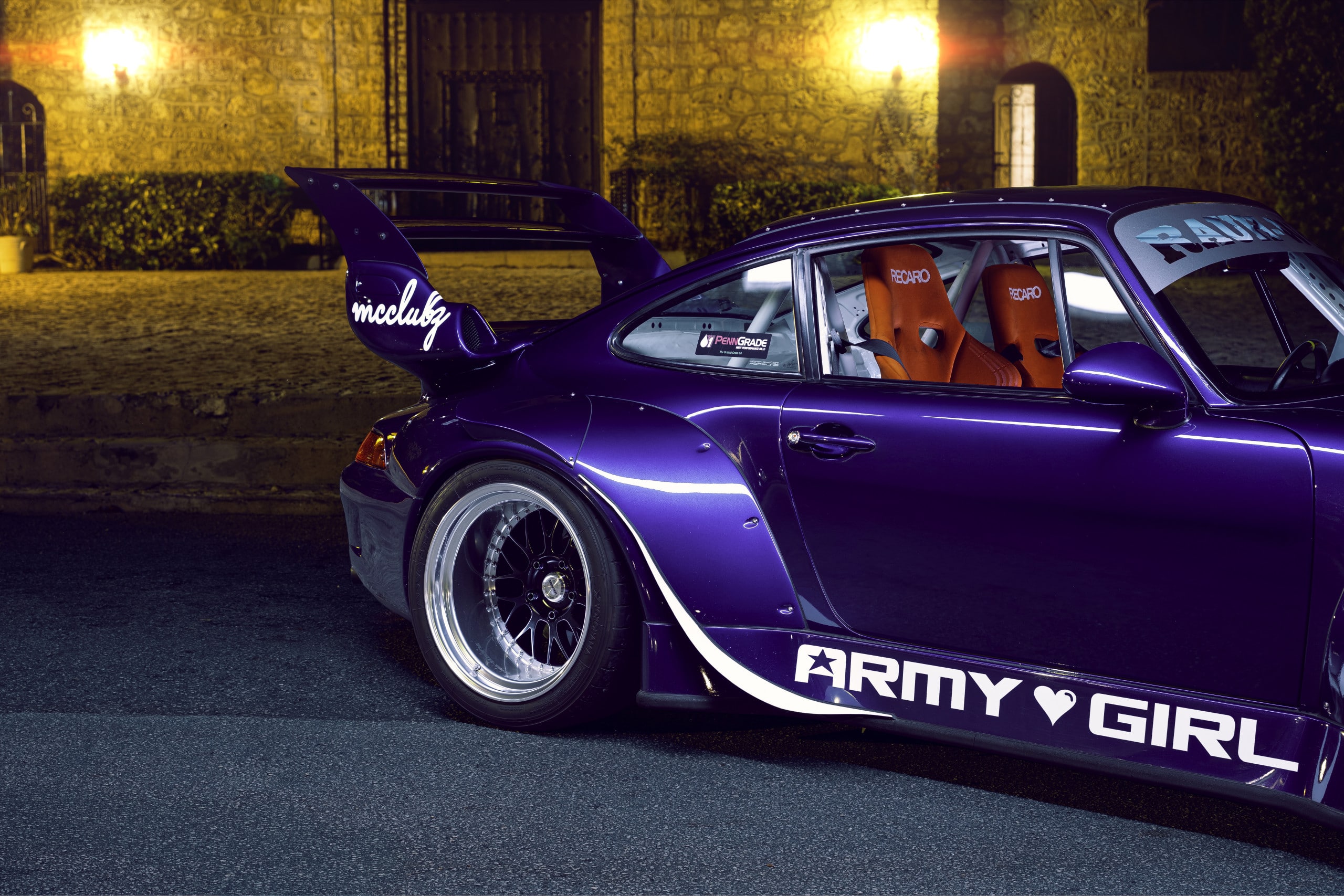 1995 Porsche 911 Carrera 993 RWB Army Girl – 59k Miles- 6 Speed Manual CAE Shifter – LSD – Stoptech BBK – Custom Exhaust- Cold AC full