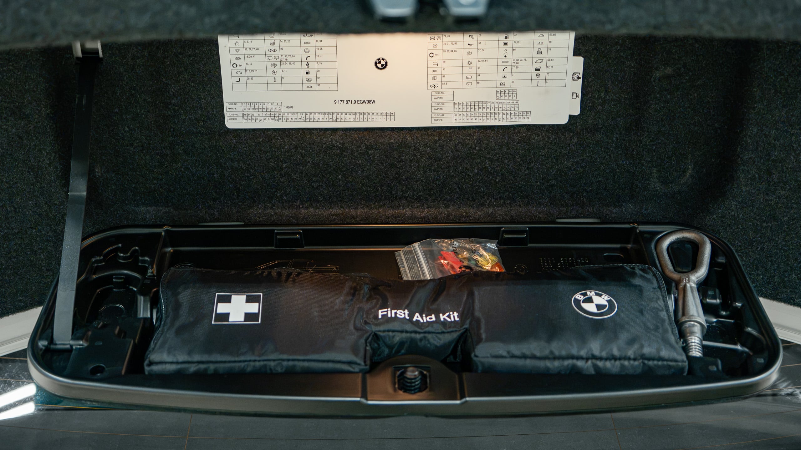 2008 BMW M5 E60 M5 Supercharged 62k Miles – ESS Supercharged – R1 Big Brakes – KW coilovers -Eisenmann Exhaust full