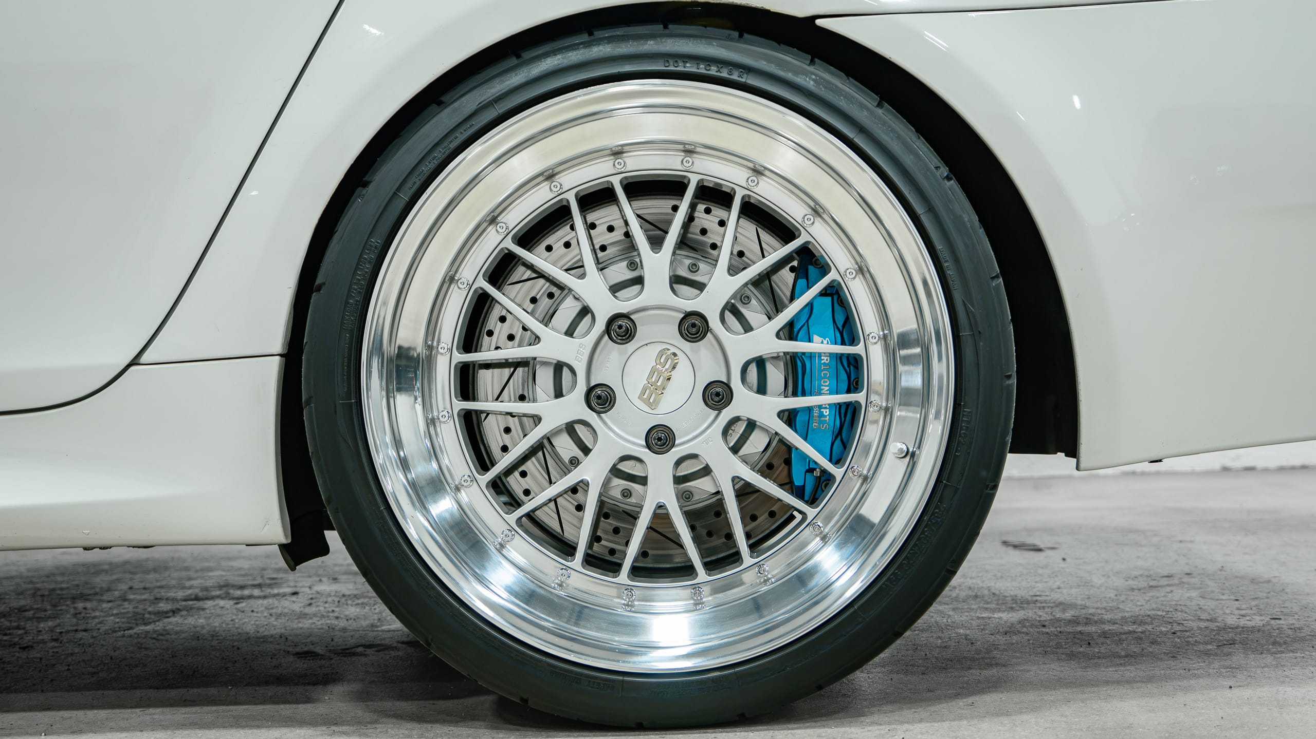 2008 BMW M5 E60 M5 Supercharged 62k Miles – ESS Supercharged – R1 Big Brakes – KW coilovers -Eisenmann Exhaust full