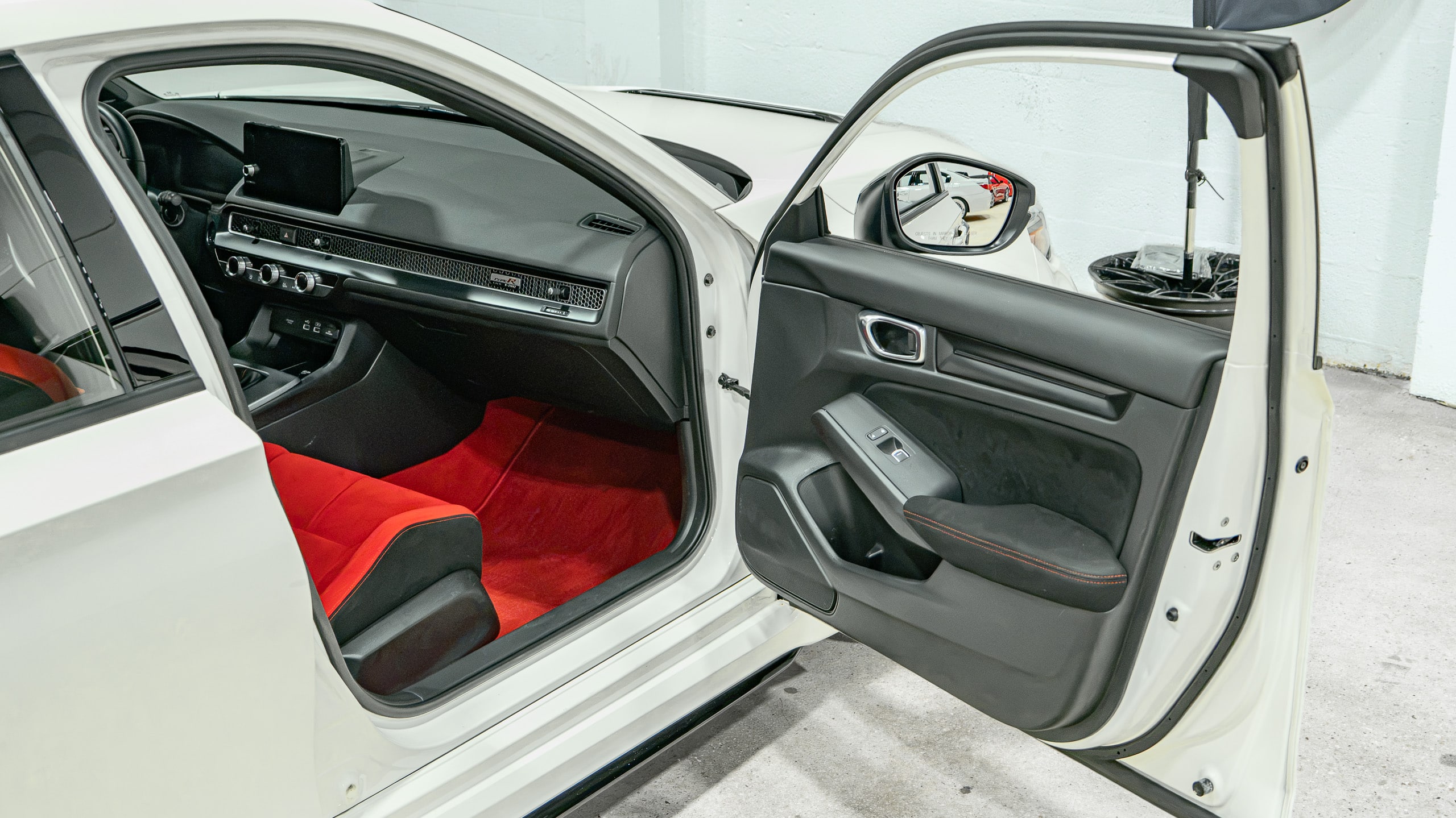 2024 Honda Civic TYPE-R FL5 1 Owner -22k Miles – HRE Wheels – Lowering Springs – Just Serviced full