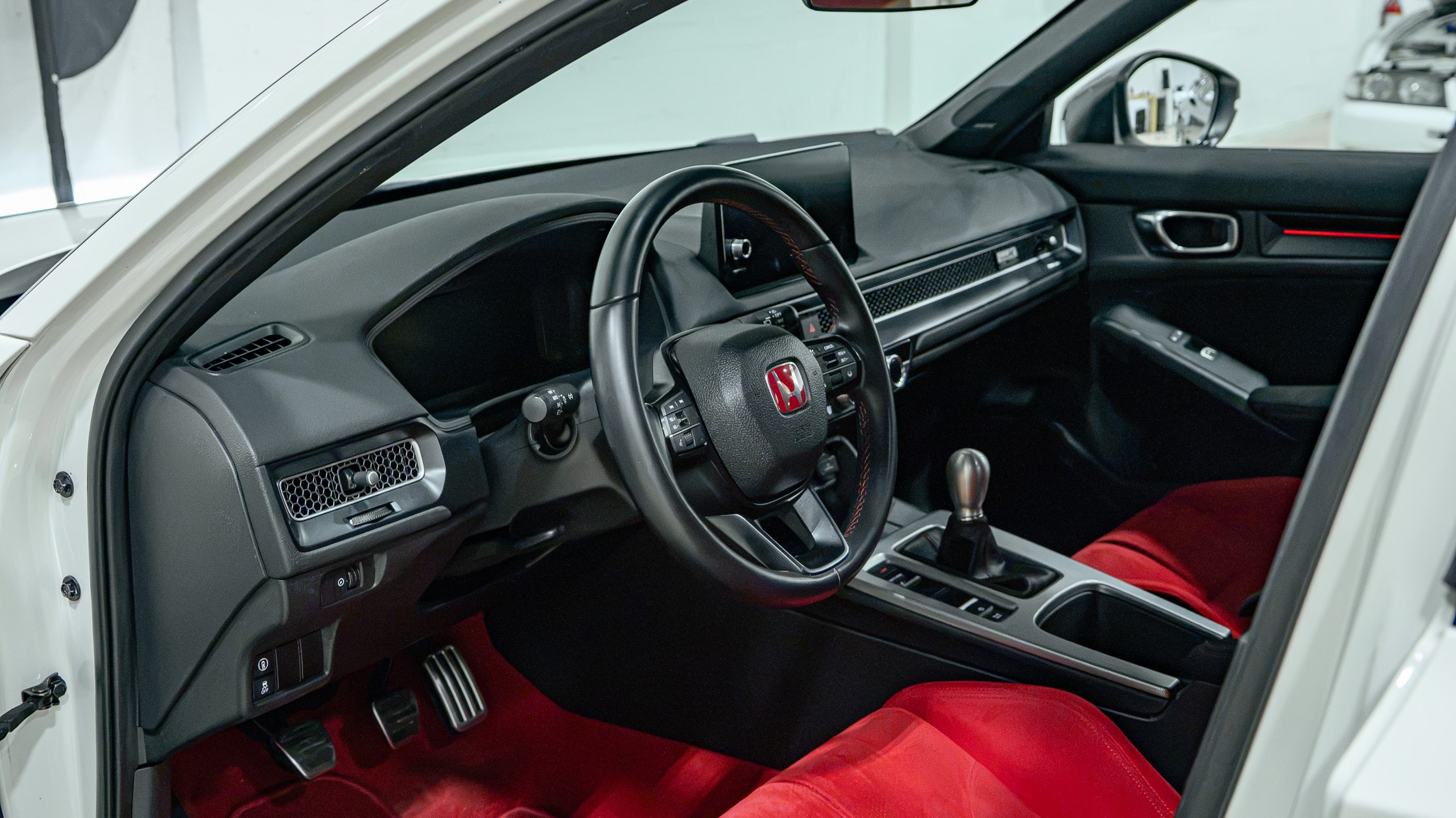 2024 Honda Civic TYPE-R FL5 1 Owner -22k Miles – HRE Wheels – Lowering Springs – Just Serviced full