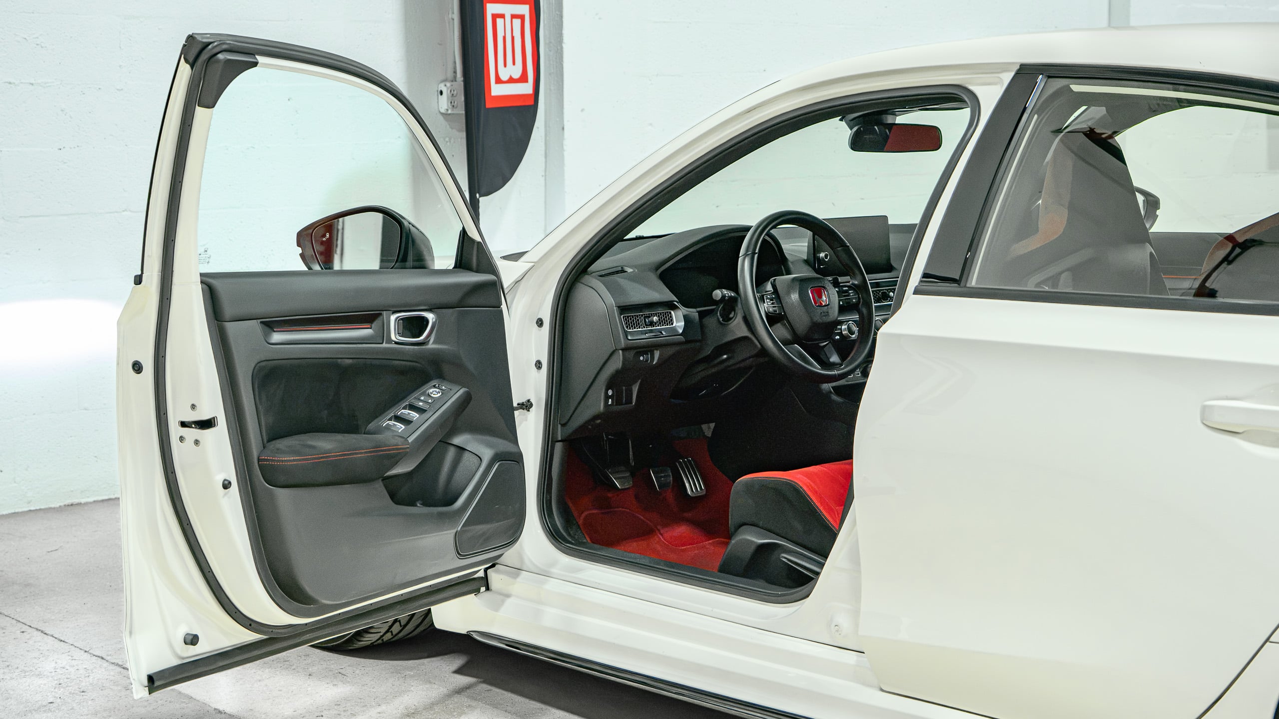 2024 Honda Civic TYPE-R FL5 1 Owner -22k Miles – HRE Wheels – Lowering Springs – Just Serviced full