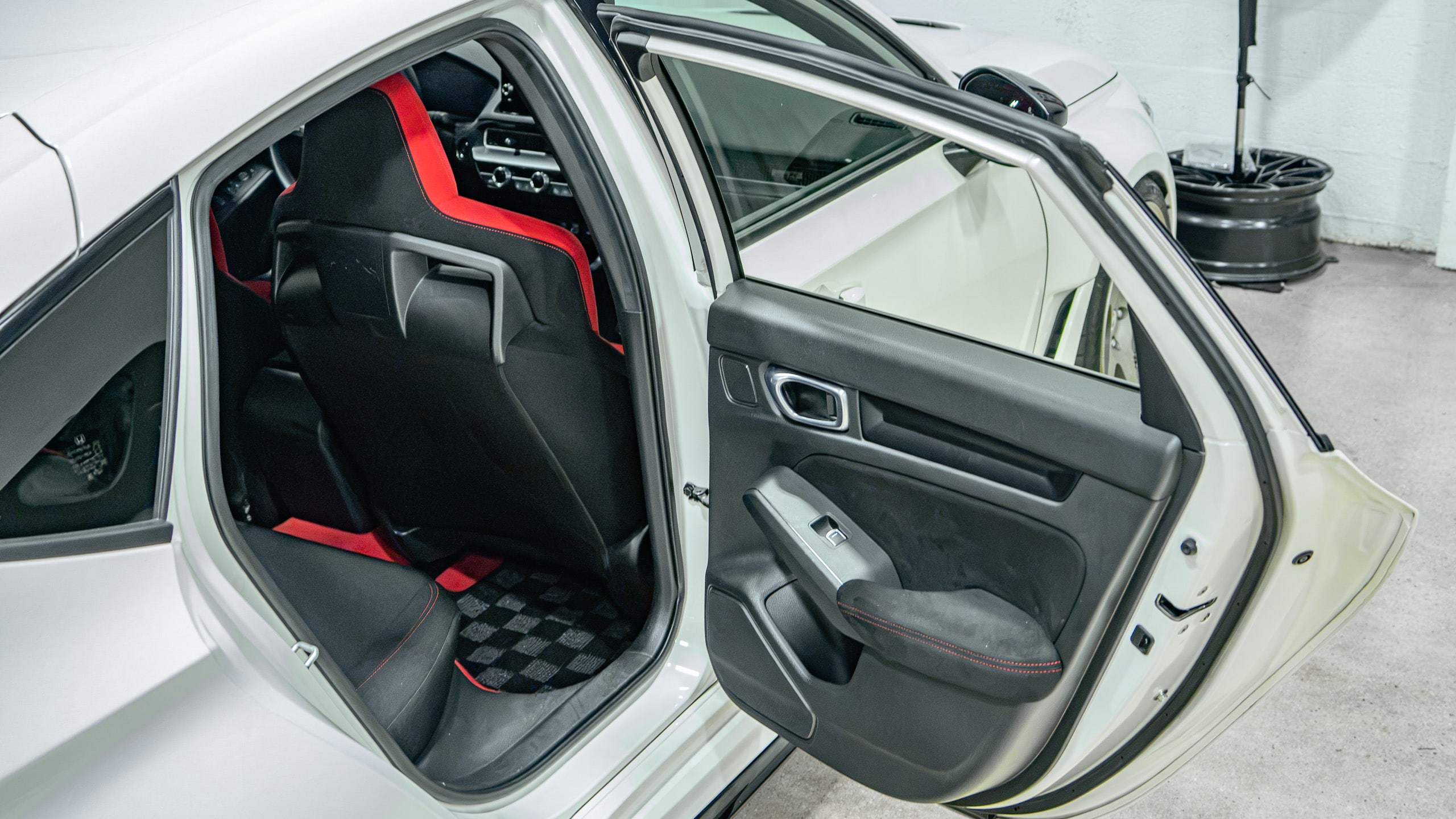 2024 Honda Civic TYPE-R FL5 1 Owner -22k Miles – HRE Wheels – Lowering Springs – Just Serviced full