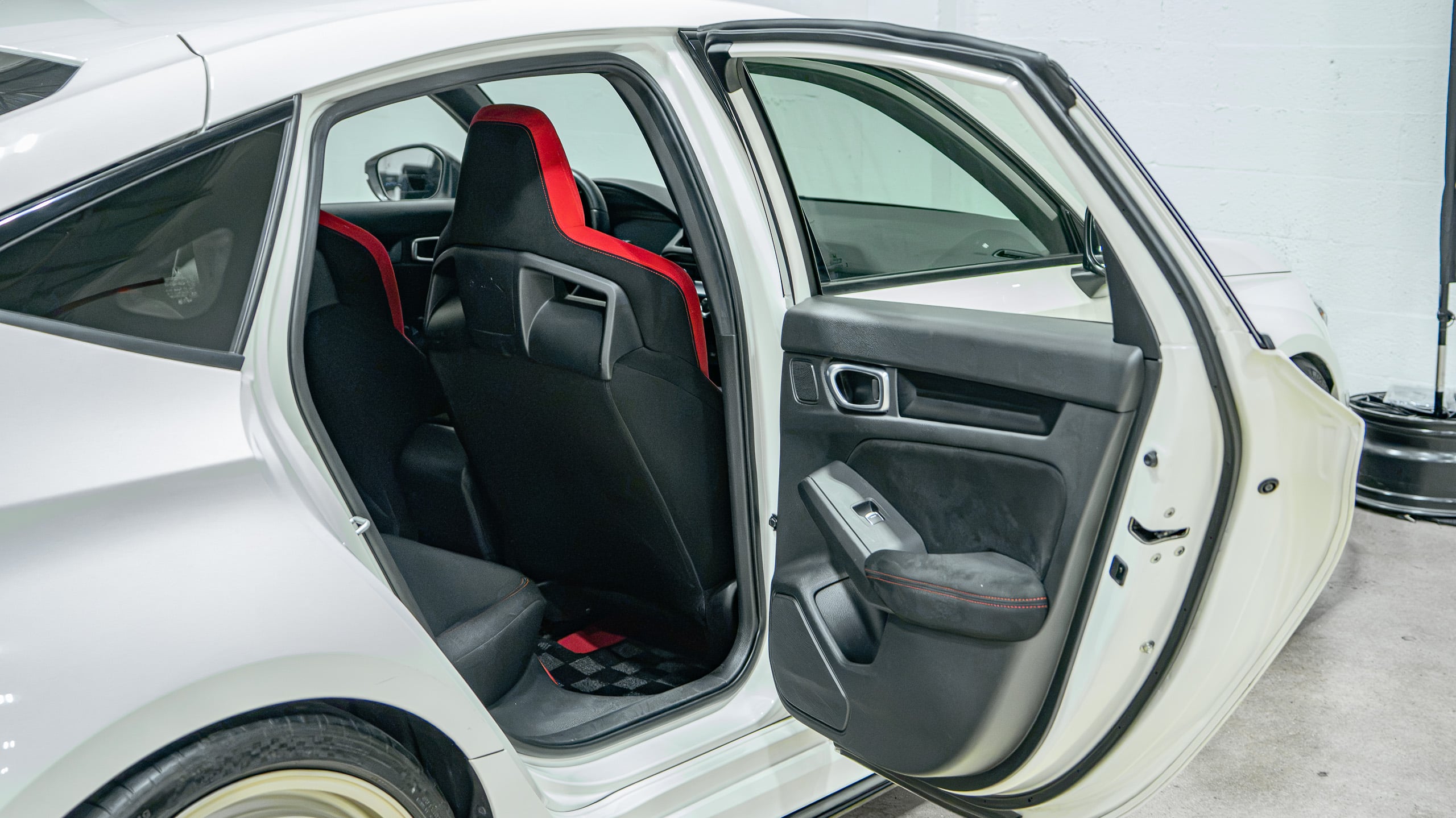 2024 Honda Civic TYPE-R FL5 1 Owner -22k Miles – HRE Wheels – Lowering Springs – Just Serviced full