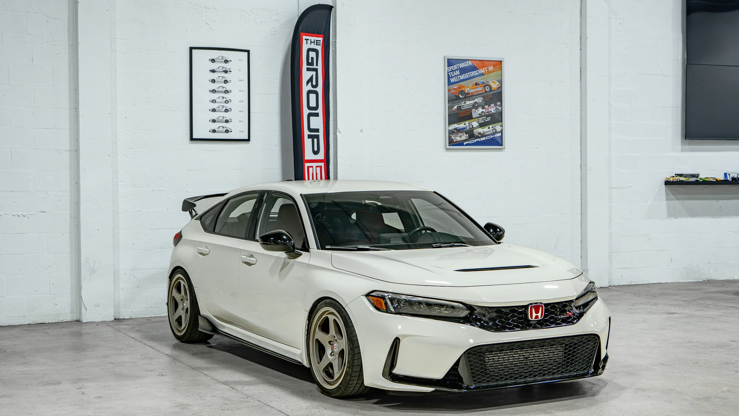 2024 Honda Civic TYPE-R FL5 1 Owner -22k Miles – HRE Wheels – Lowering Springs – Just Serviced full