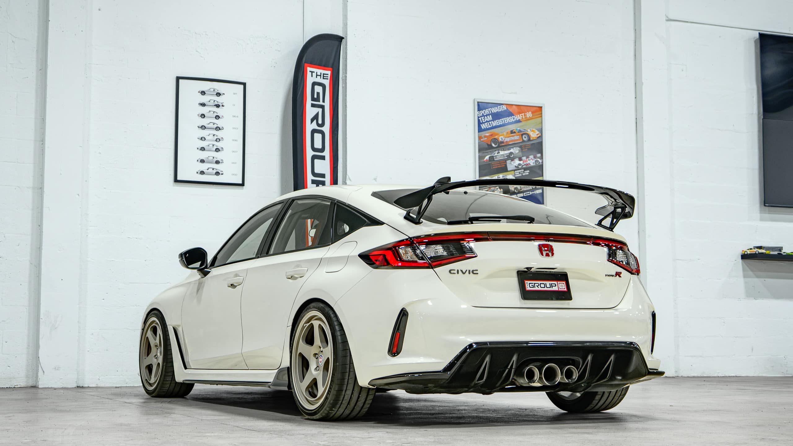 2024 Honda Civic TYPE-R FL5 1 Owner -22k Miles – HRE Wheels – Lowering Springs – Just Serviced full