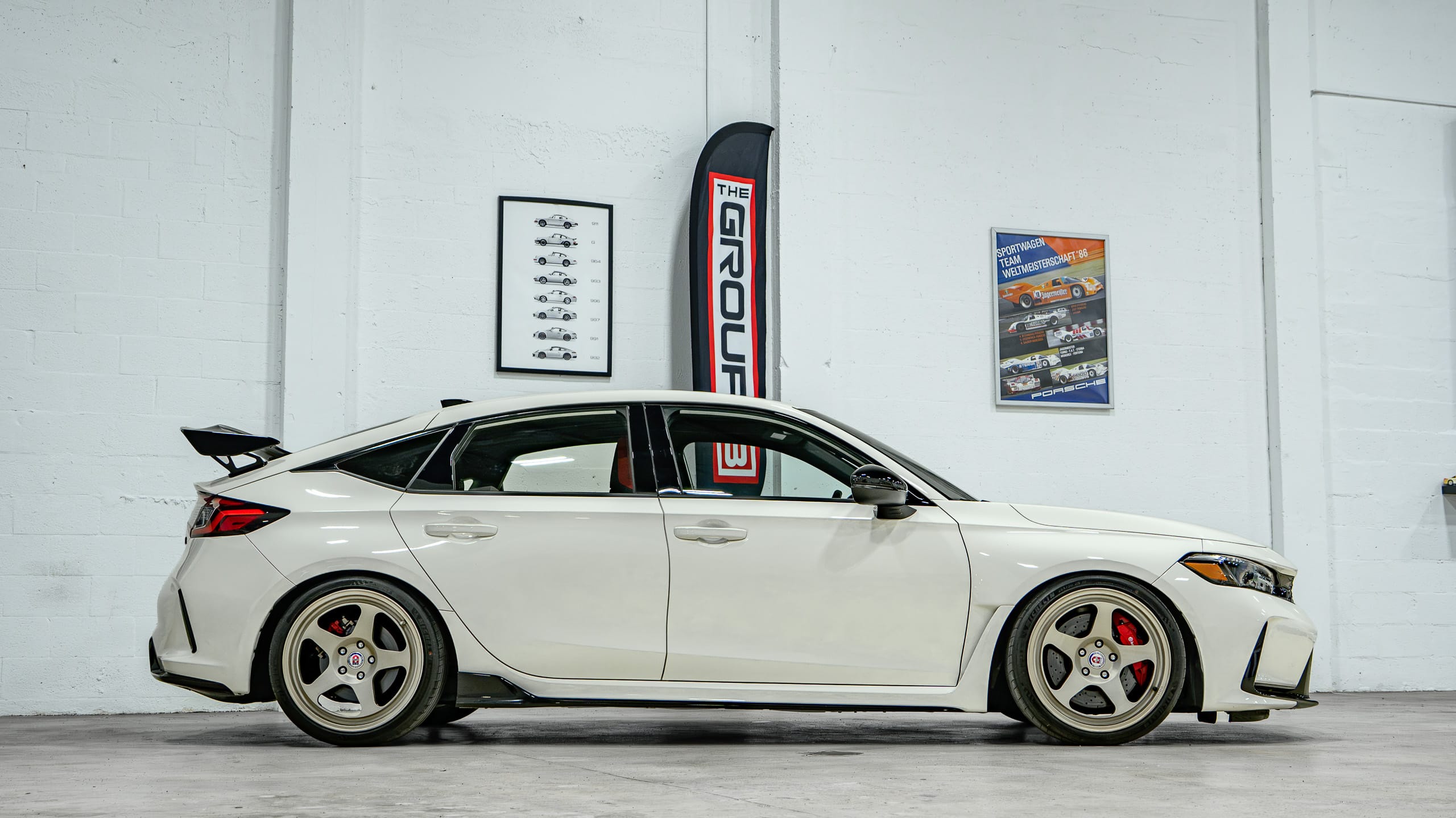 2024 Honda Civic TYPE-R FL5 1 Owner -22k Miles – HRE Wheels – Lowering Springs – Just Serviced full