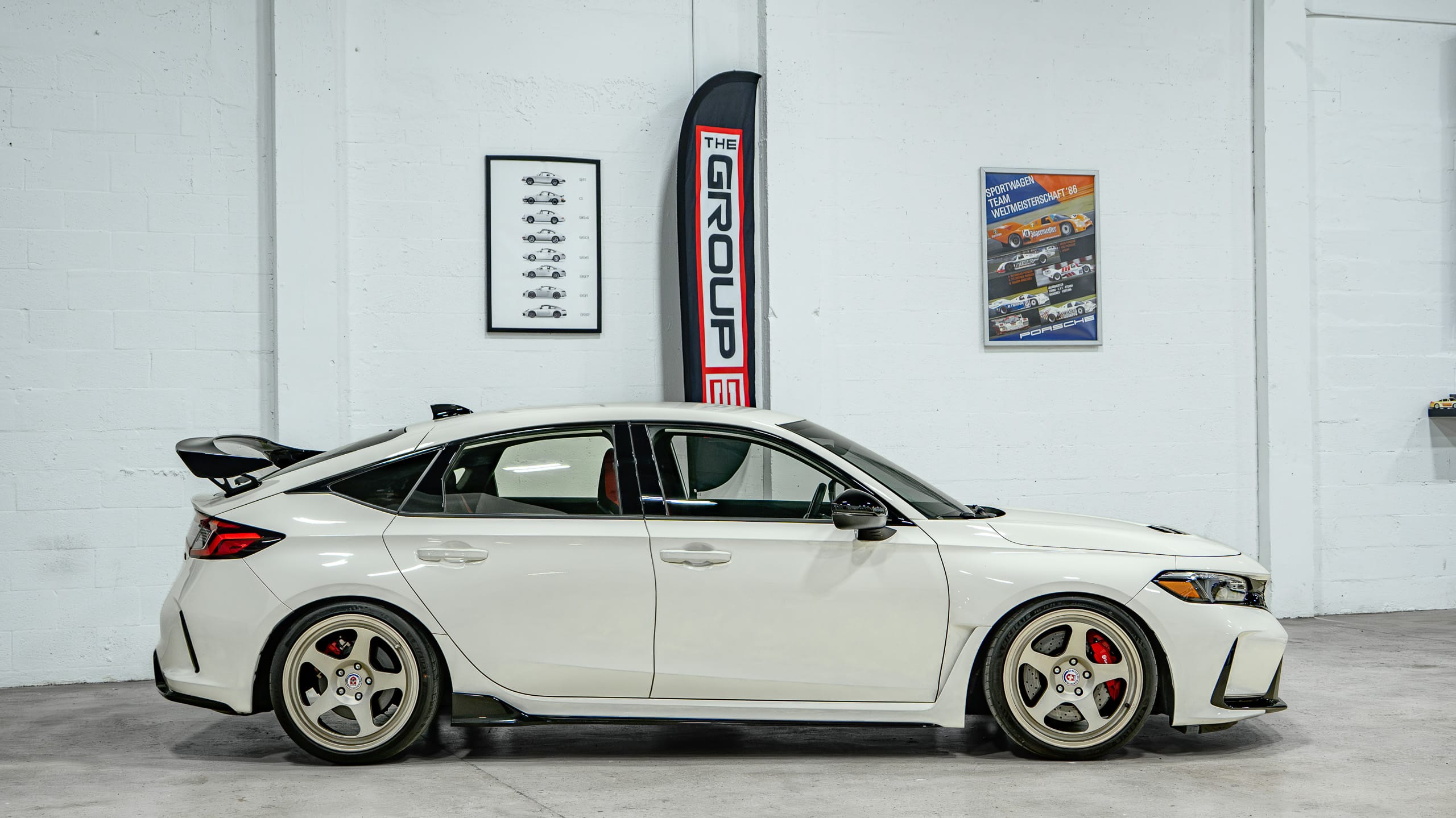 2024 Honda Civic TYPE-R FL5 1 Owner -22k Miles – HRE Wheels – Lowering Springs – Just Serviced full