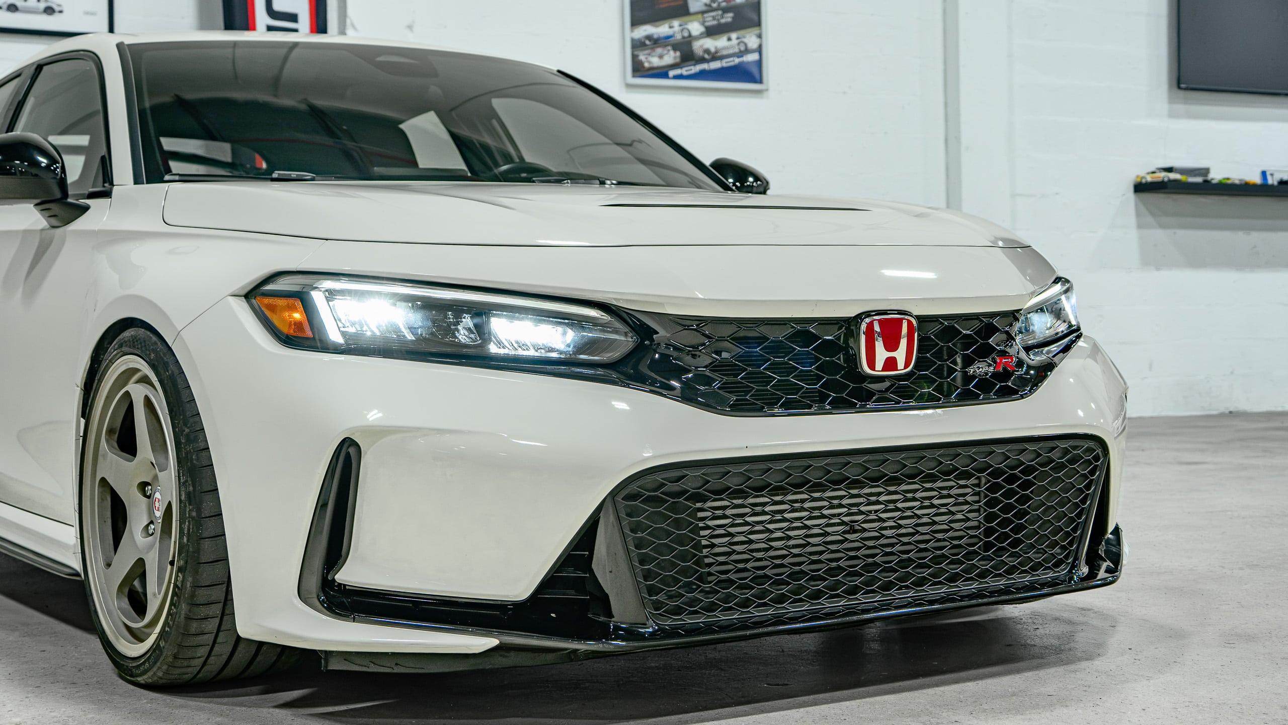 2024 Honda Civic TYPE-R FL5 1 Owner -22k Miles – HRE Wheels – Lowering Springs – Just Serviced full
