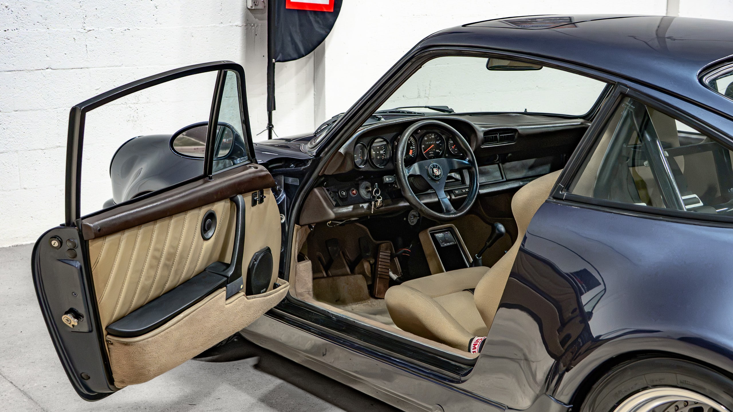 1982 Porsche 911 Widebody Twin Turbo – G50 Manual 5 Speed – $30k Recent Service at Porsche – 400HP full