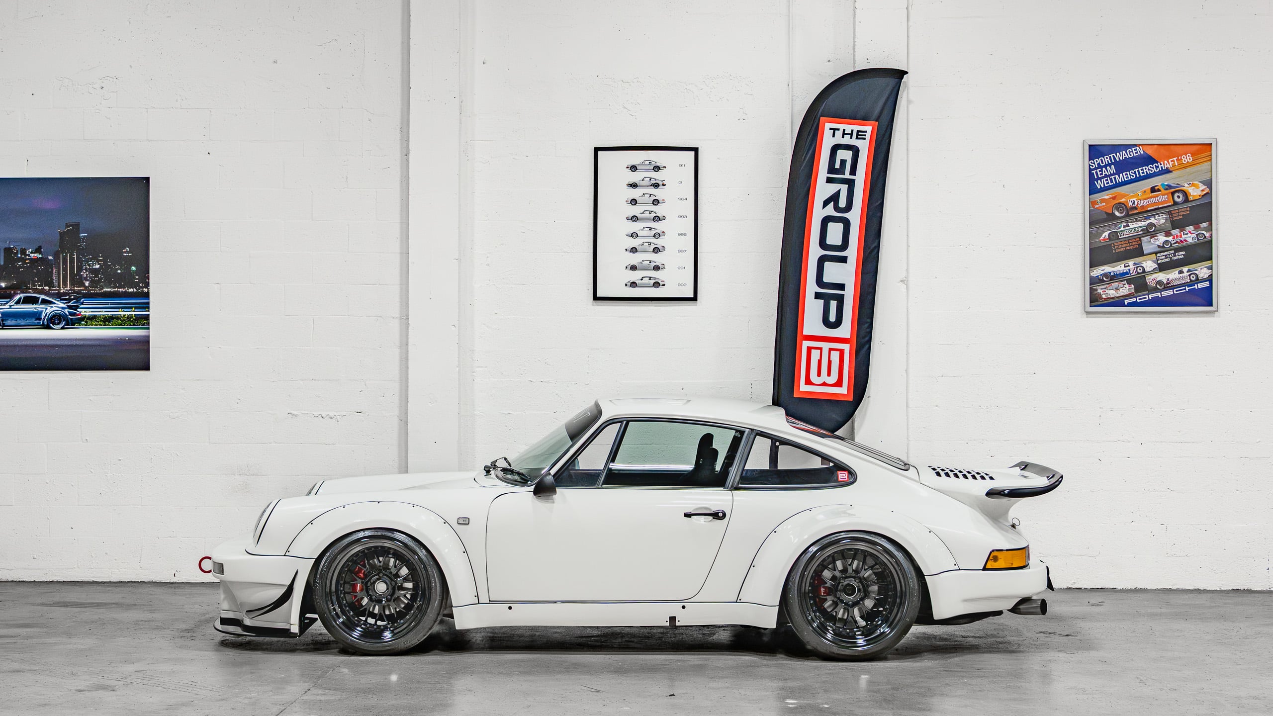 1988 Porsche 911 Club Sport 1 of 340 CS – Sunburst Widebody – Only 12k Miles – G50 5 Speed – MoTEC – 2340 Lb full