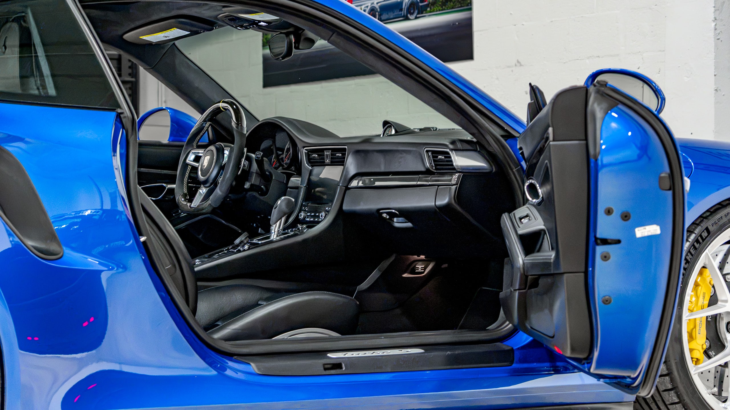 2017 Porsche 911 TURBO S 991.2 Only 38k Miles-Rare Sapphire Blue Metallic-Full Body PPF-Nicely Modified-700+HP full
