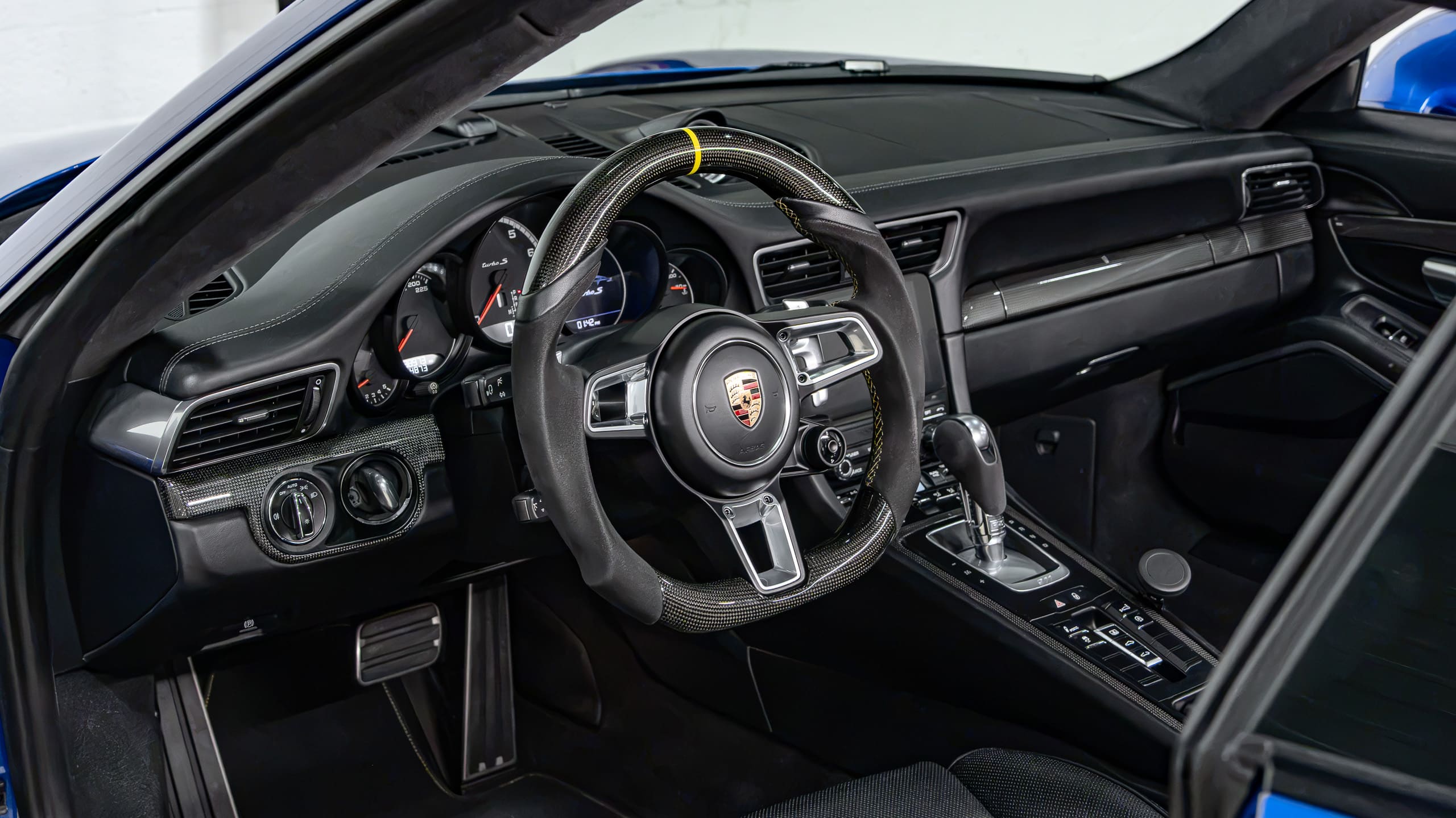 2017 Porsche 911 TURBO S 991.2 Only 38k Miles-Rare Sapphire Blue Metallic-Full Body PPF-Nicely Modified-700+HP full