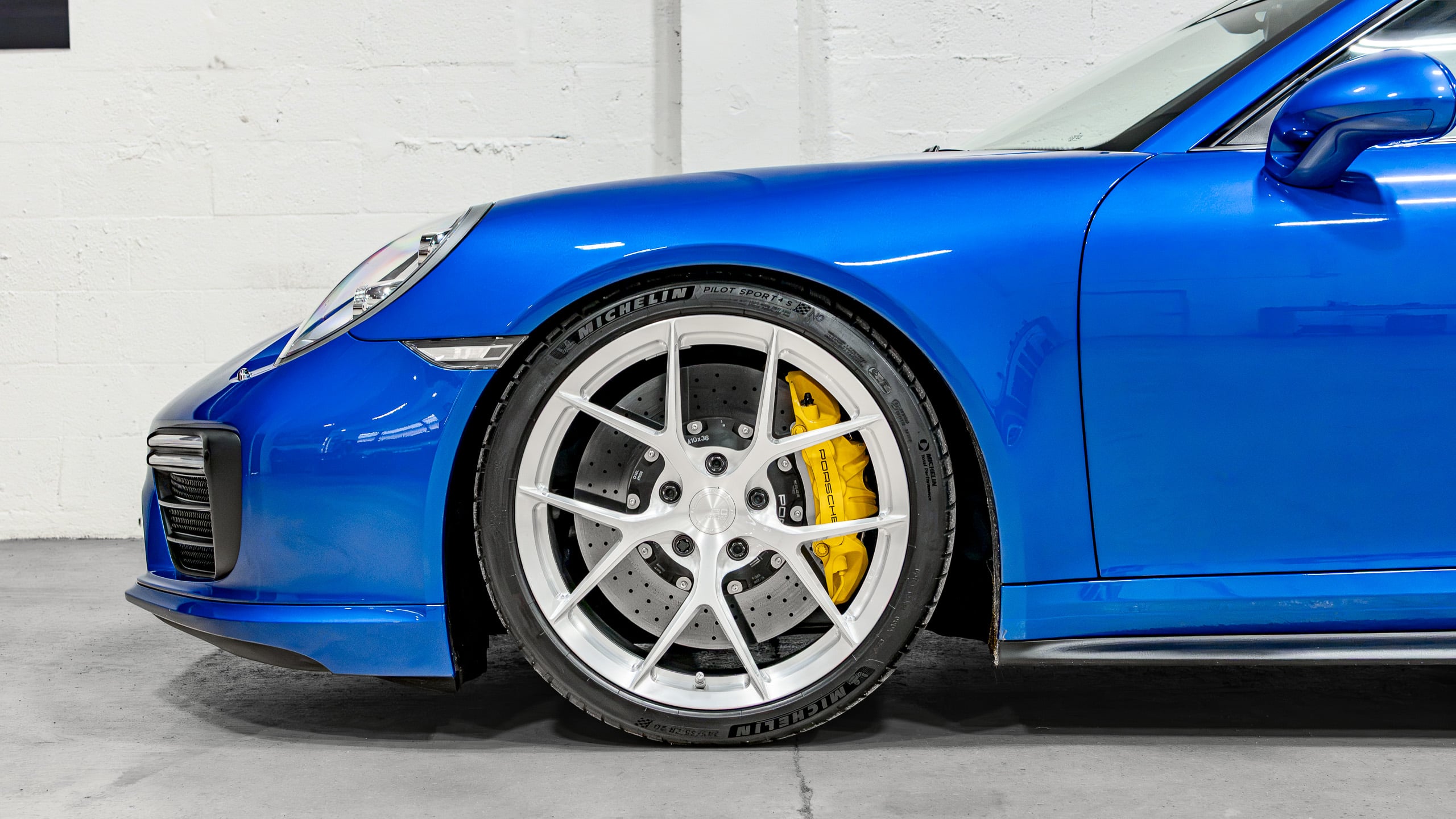 2017 Porsche 911 TURBO S 991.2 Only 38k Miles-Rare Sapphire Blue Metallic-Full Body PPF-Nicely Modified-700+HP full