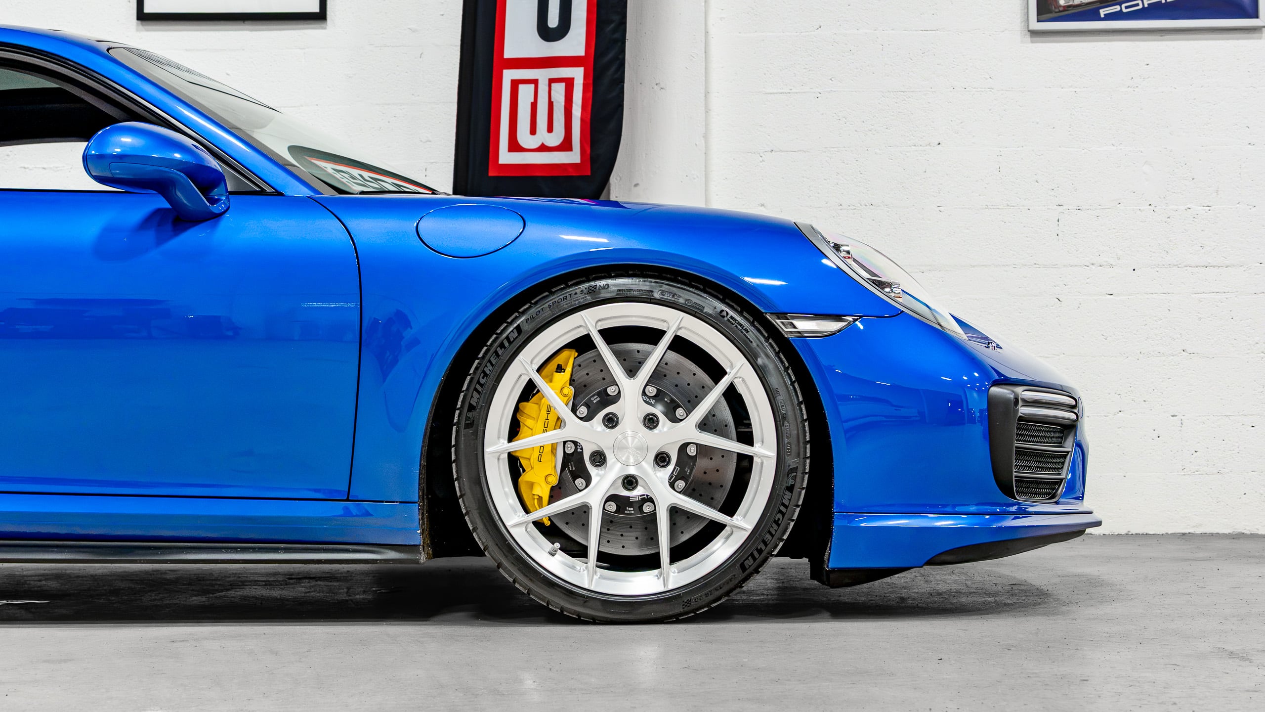 2017 Porsche 911 TURBO S 991.2 Only 38k Miles-Rare Sapphire Blue Metallic-Full Body PPF-Nicely Modified-700+HP full
