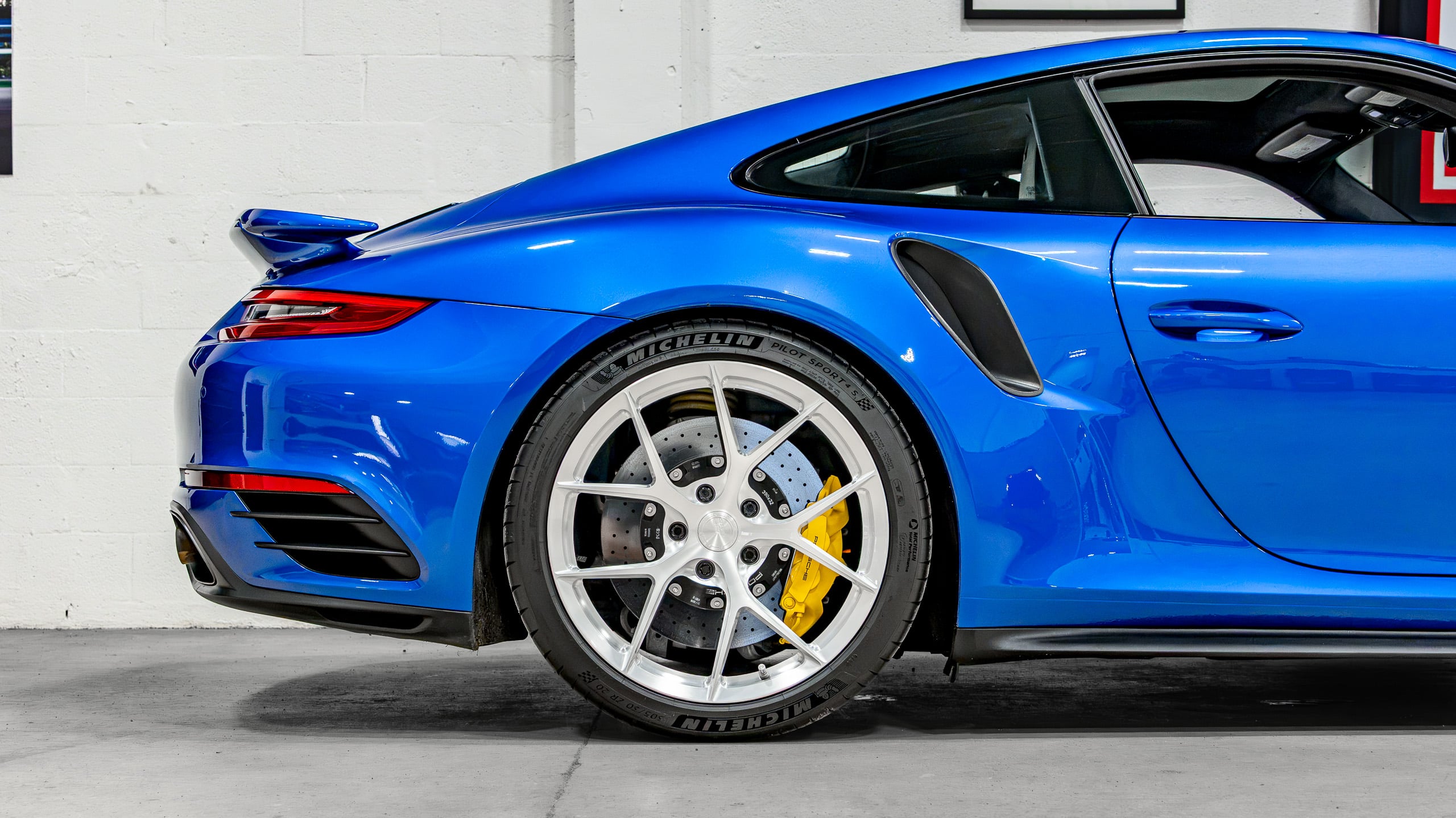 2017 Porsche 911 TURBO S 991.2 Only 38k Miles-Rare Sapphire Blue Metallic-Full Body PPF-Nicely Modified-700+HP full