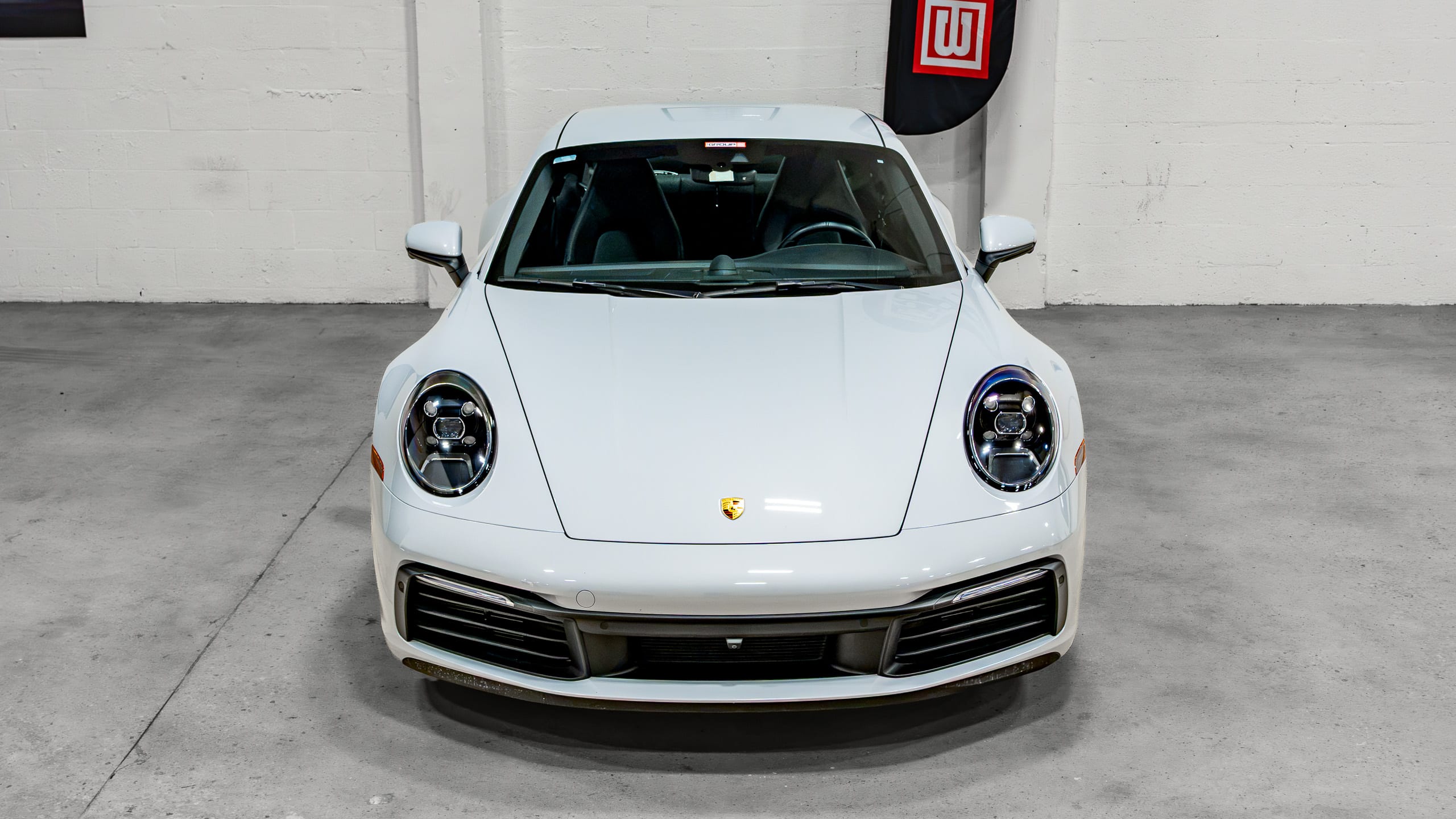 2024 Porsche 911 CARRERA 4 1 Owner – Ice Grey Metallic – Only 8k Miles – Sport Design Wheels – Premium PKG full